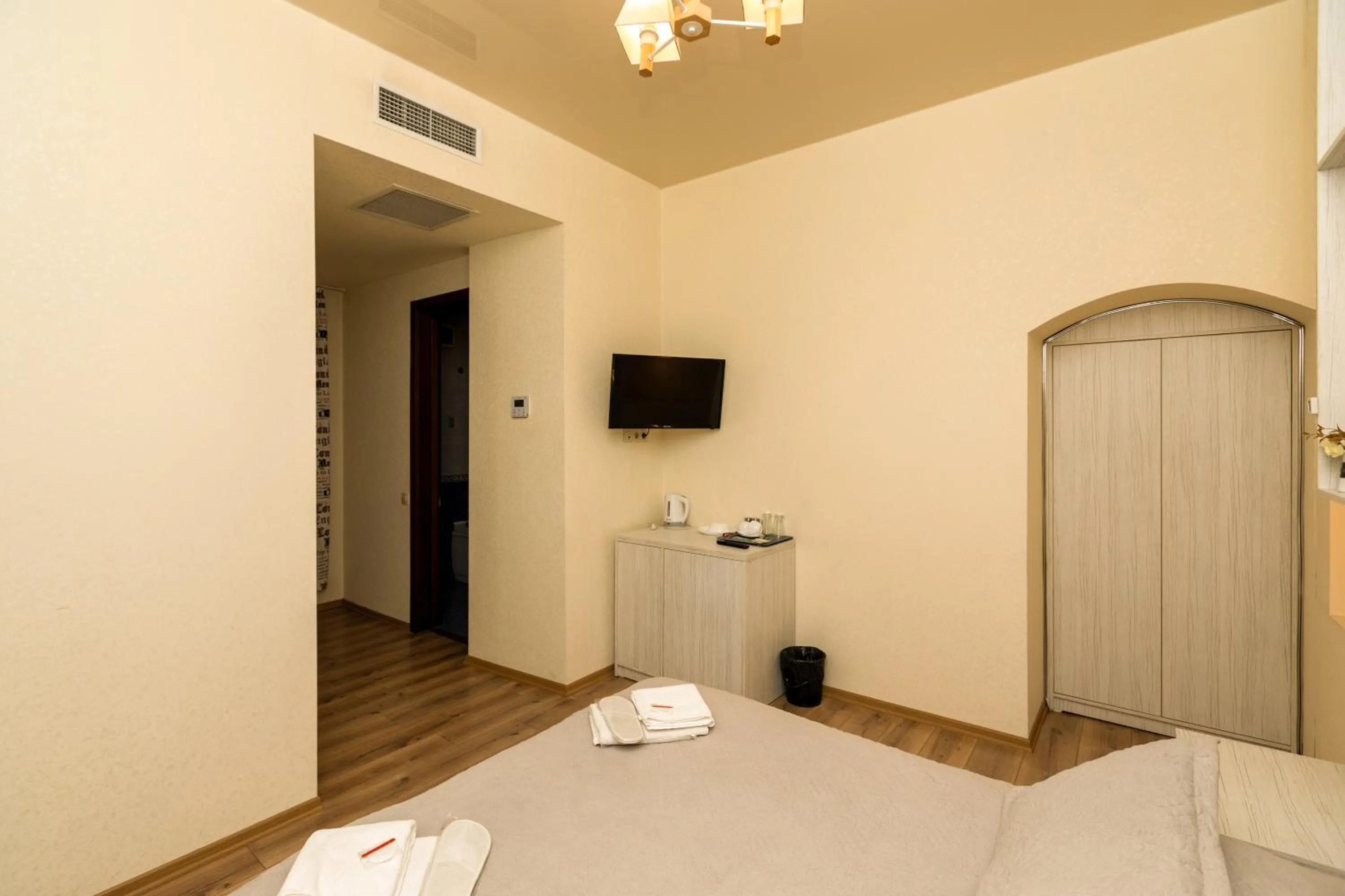 Bed in Hotel Griboedov