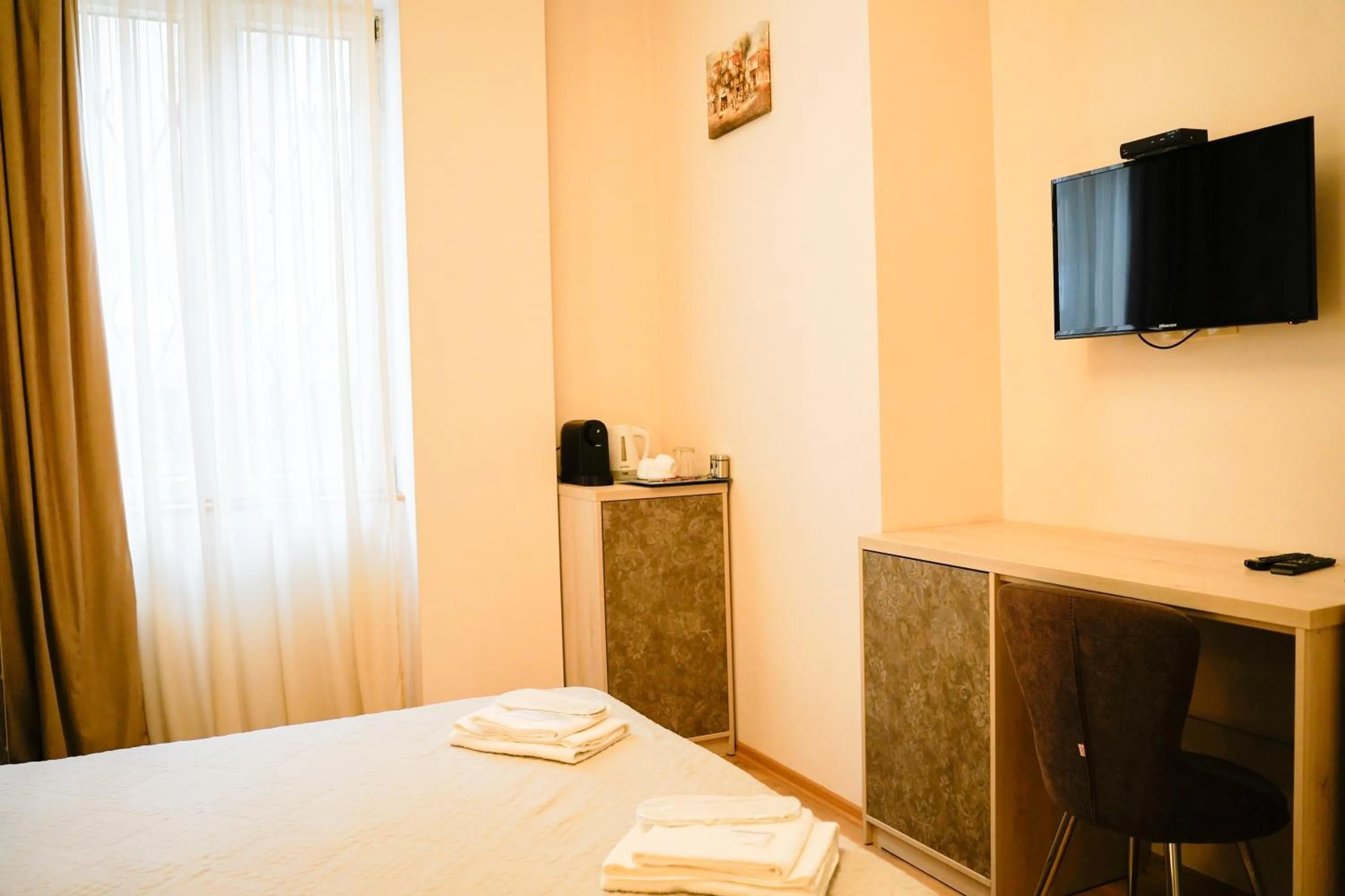 Bedroom, Bed in Hotel Griboedov