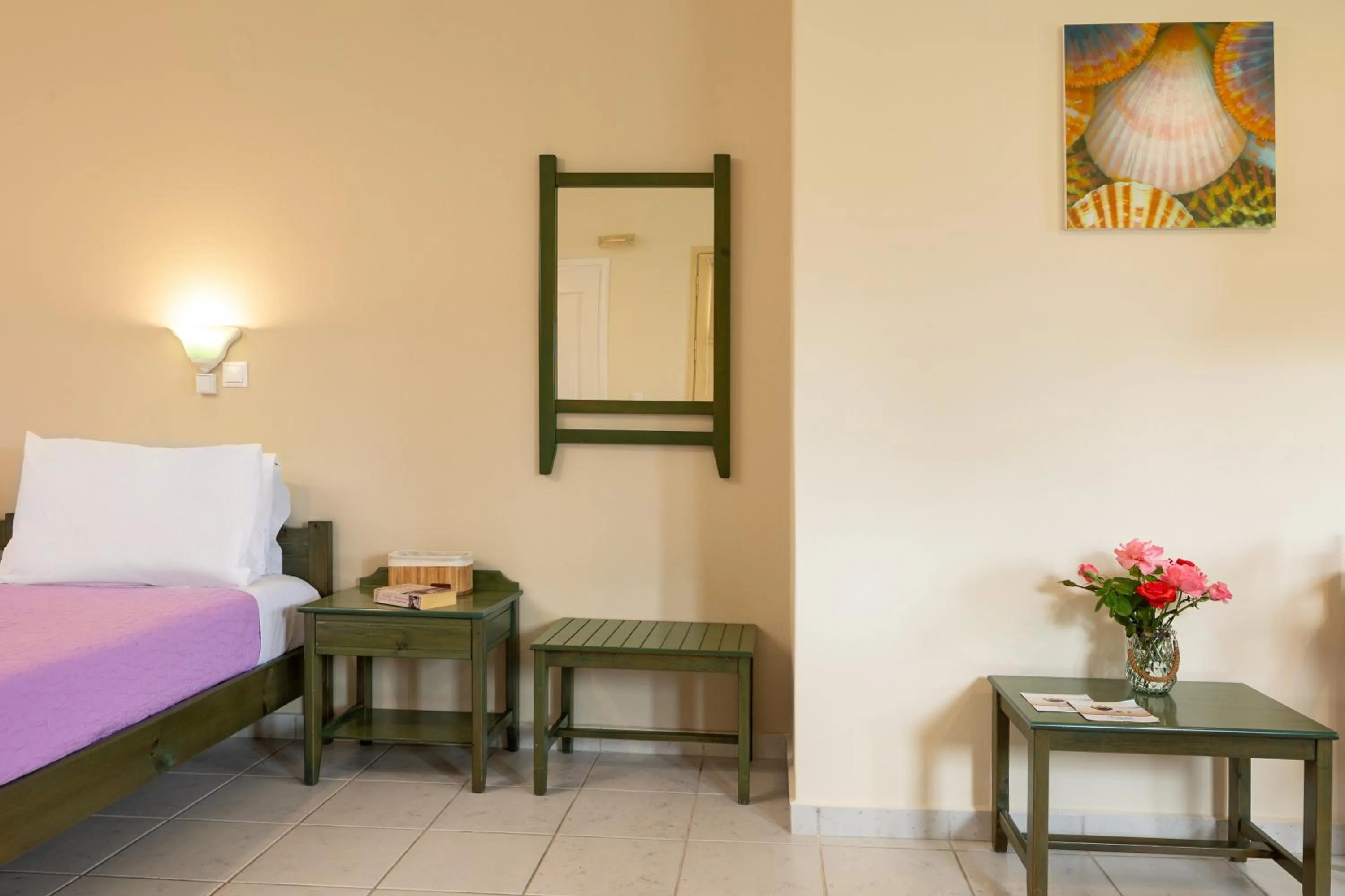 Decorative detail, Bed in Armonia Apartments