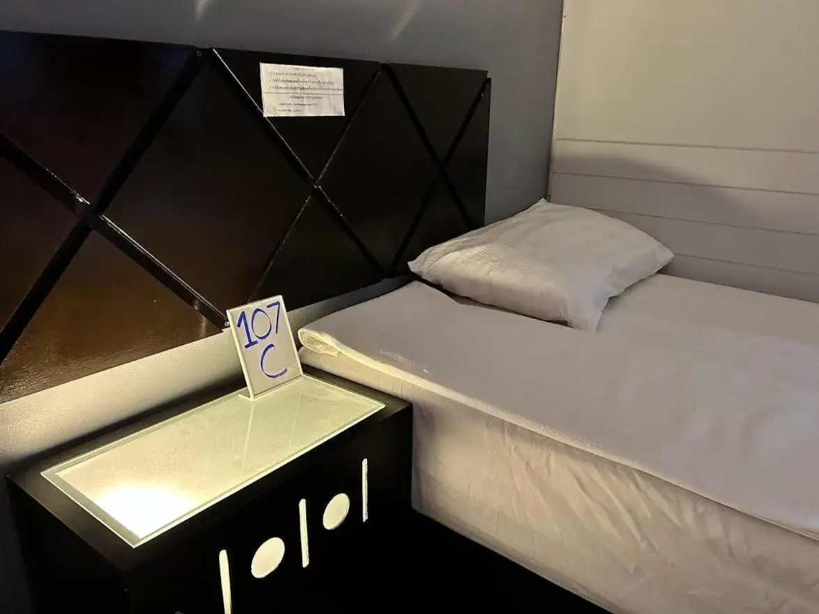 Single Bed in Mixed Dormitory Room in Nest Boutique Resort Single Bed in Mixed Dormitory Room in Nest Boutique Resort