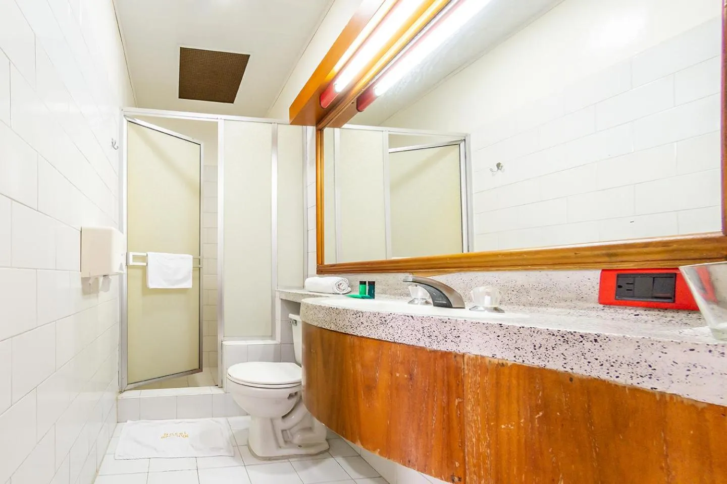Bathroom in Ayenda Escorial 1936