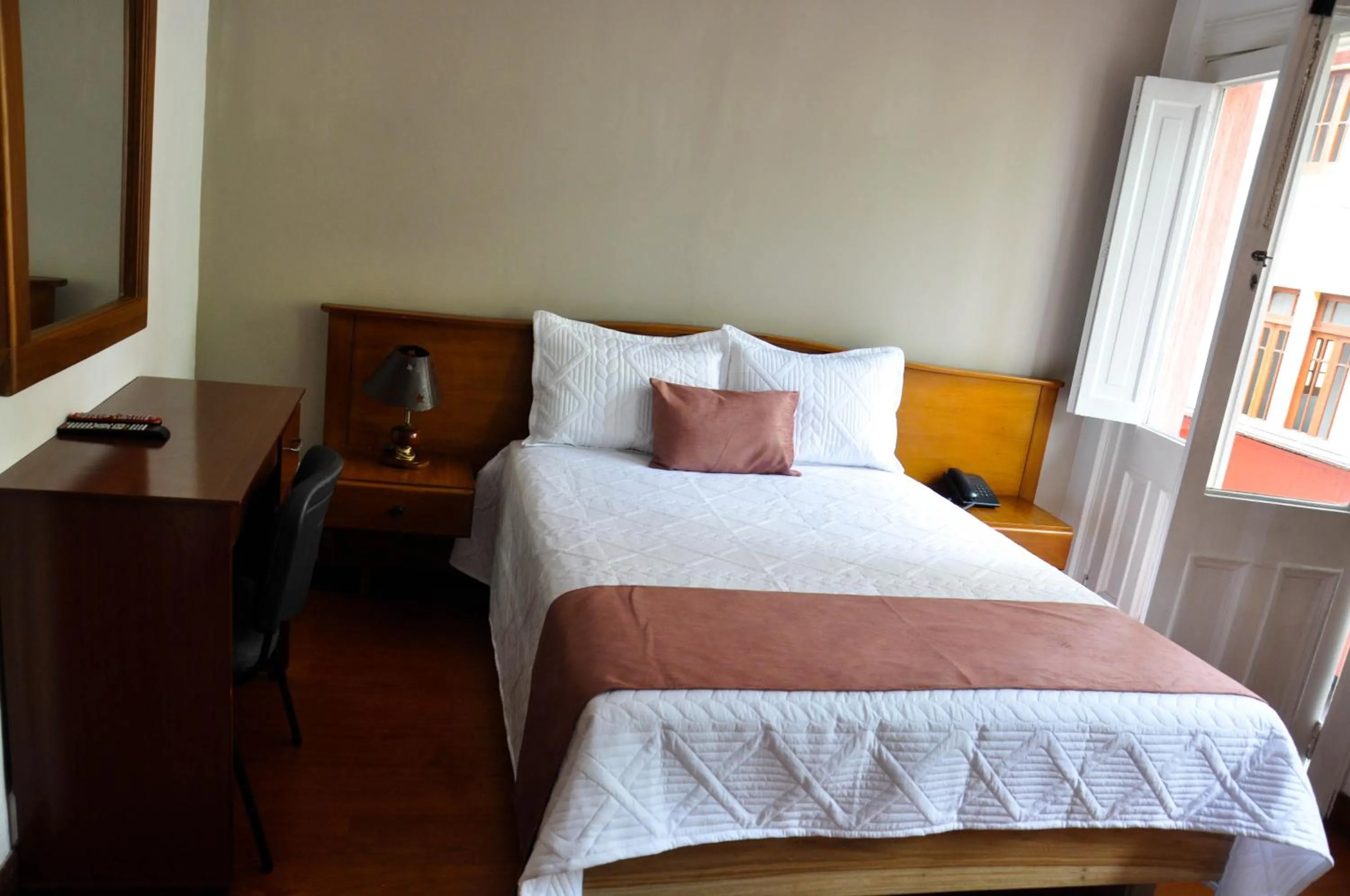 Bed in Ayenda Escorial 1936
