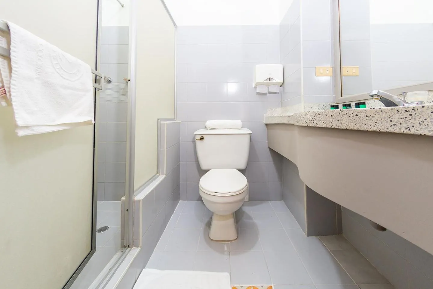 Bathroom in Ayenda Escorial 1936