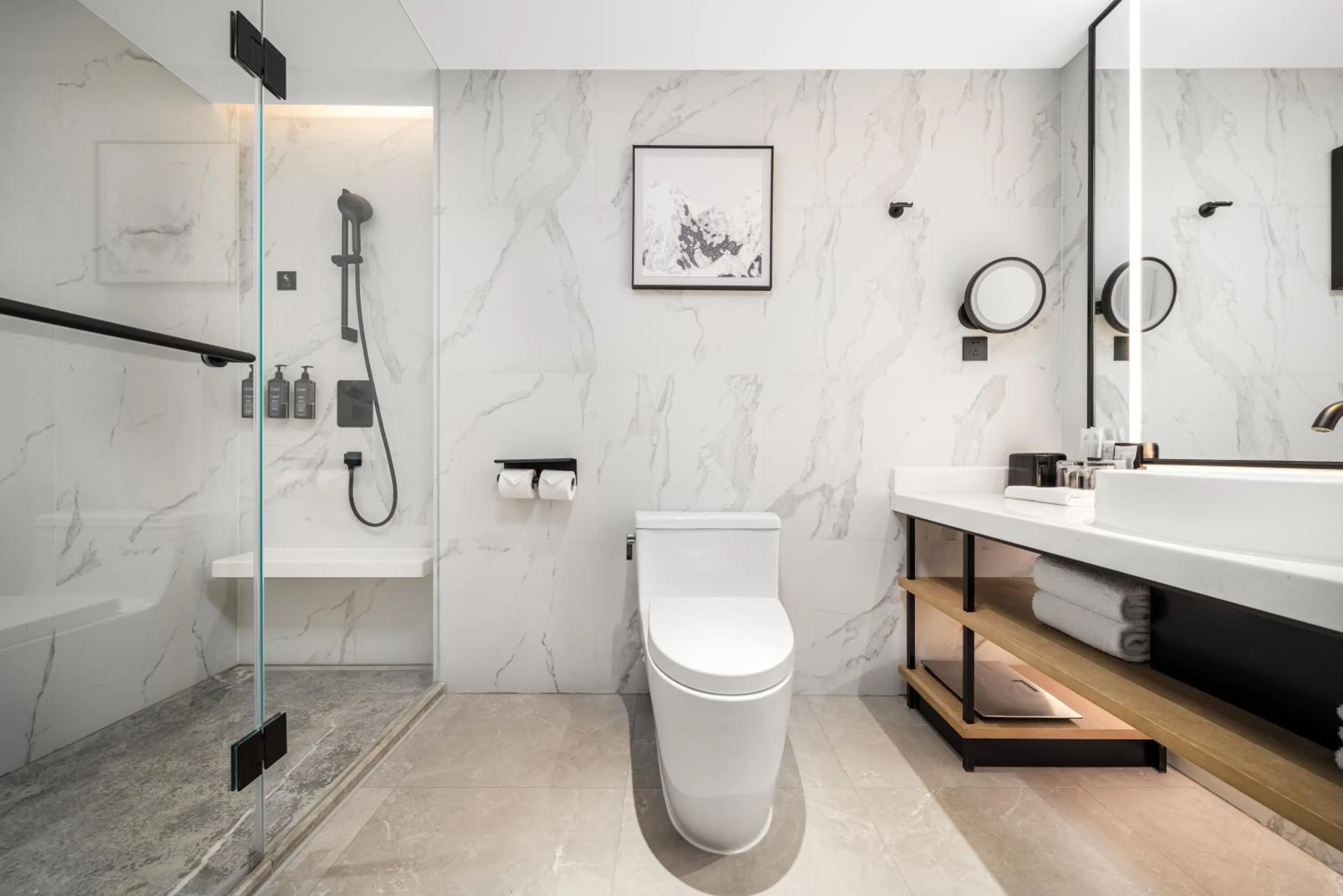 Toilet in Sheraton Chengdu Lido Hotel