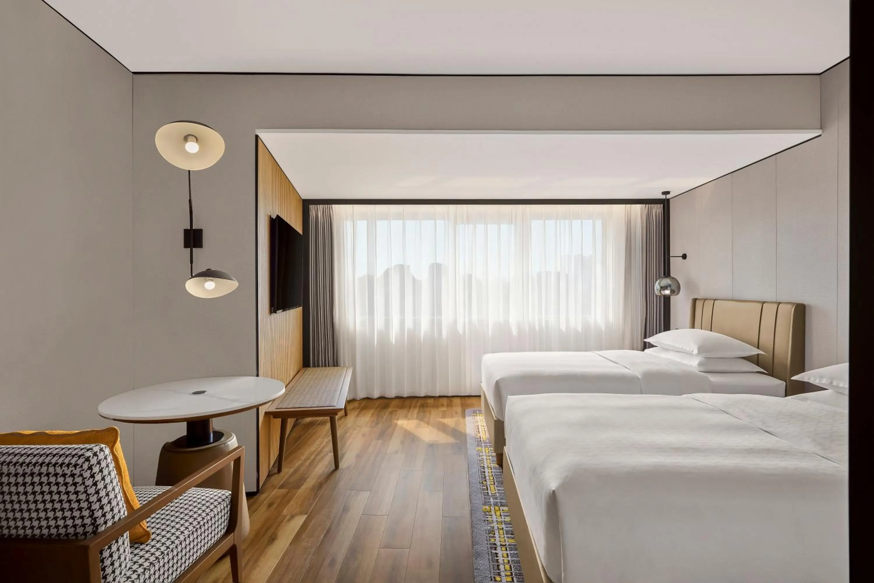 Bed in Sheraton Chengdu Lido Hotel