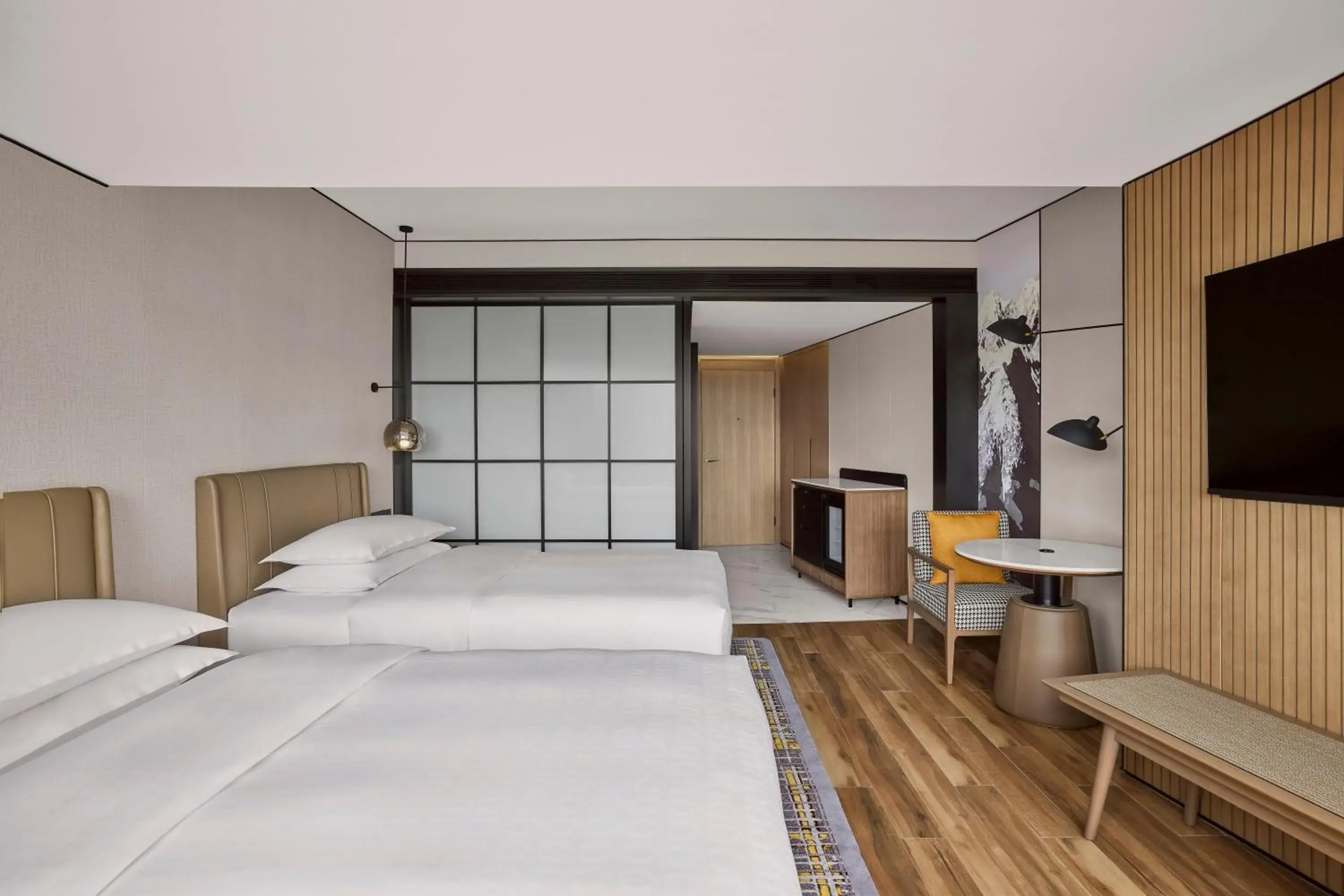 Bed in Sheraton Chengdu Lido Hotel Bed in Sheraton Chengdu Lido Hotel