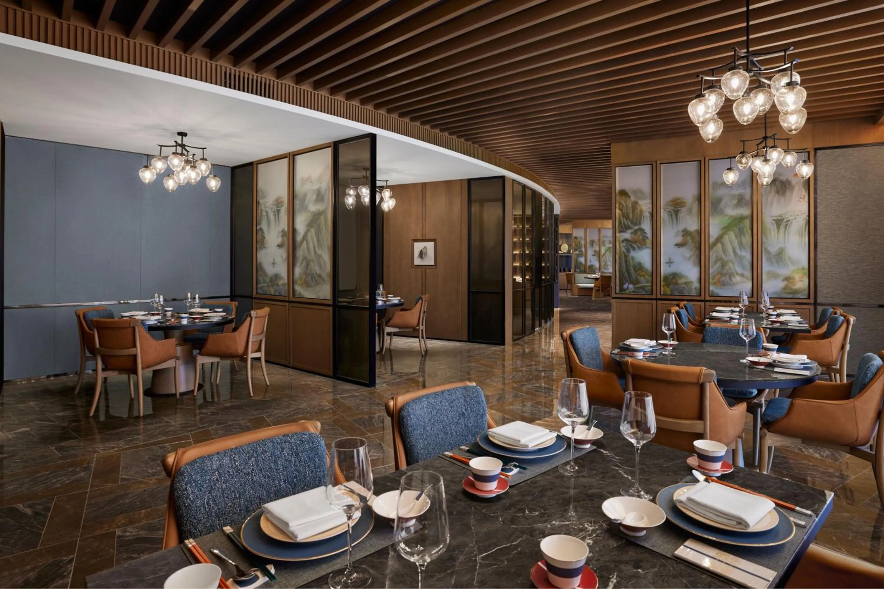 Restaurant/places to eat in Sheraton Chengdu Lido Hotel