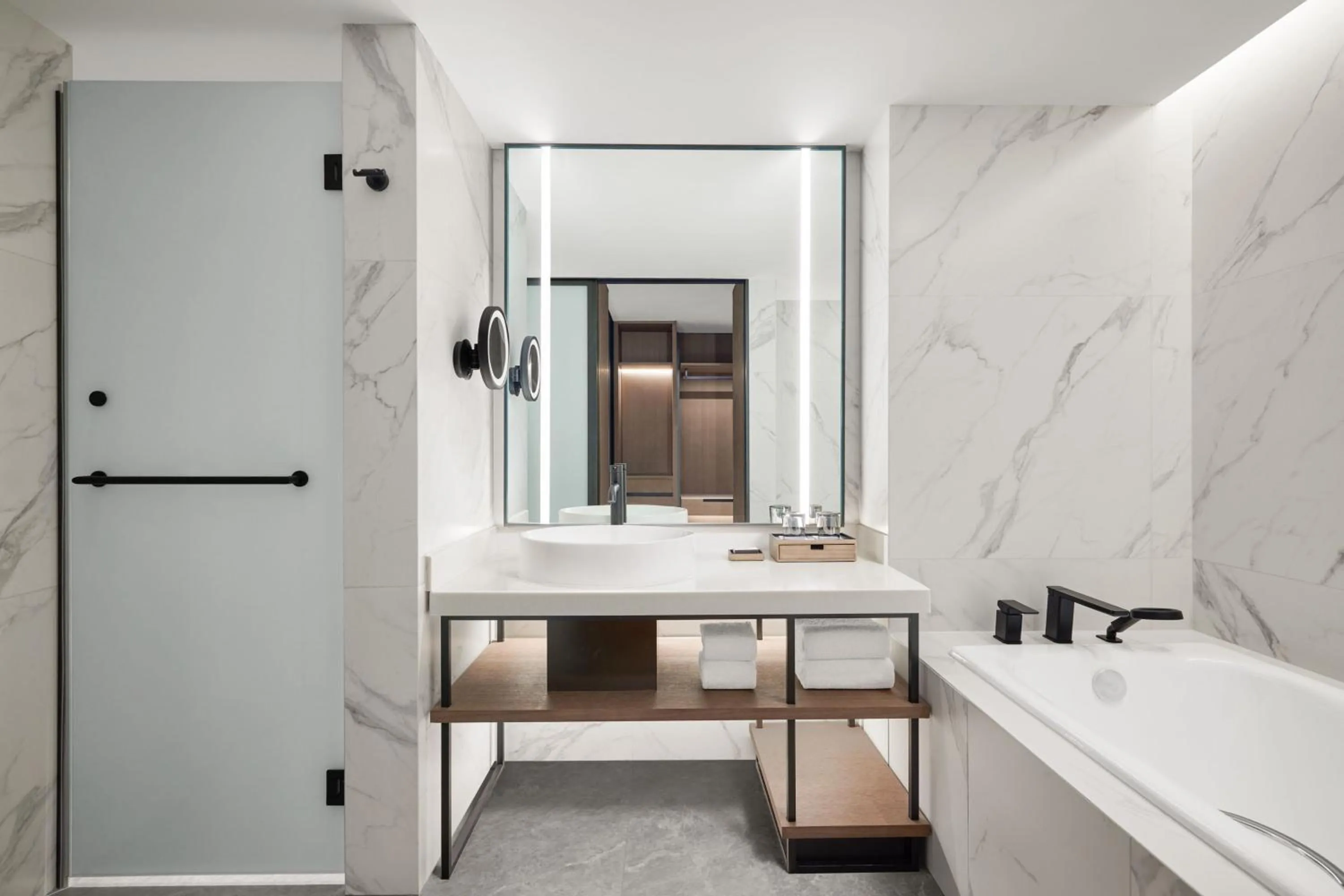 Photo of the whole room in Sheraton Chengdu Lido Hotel