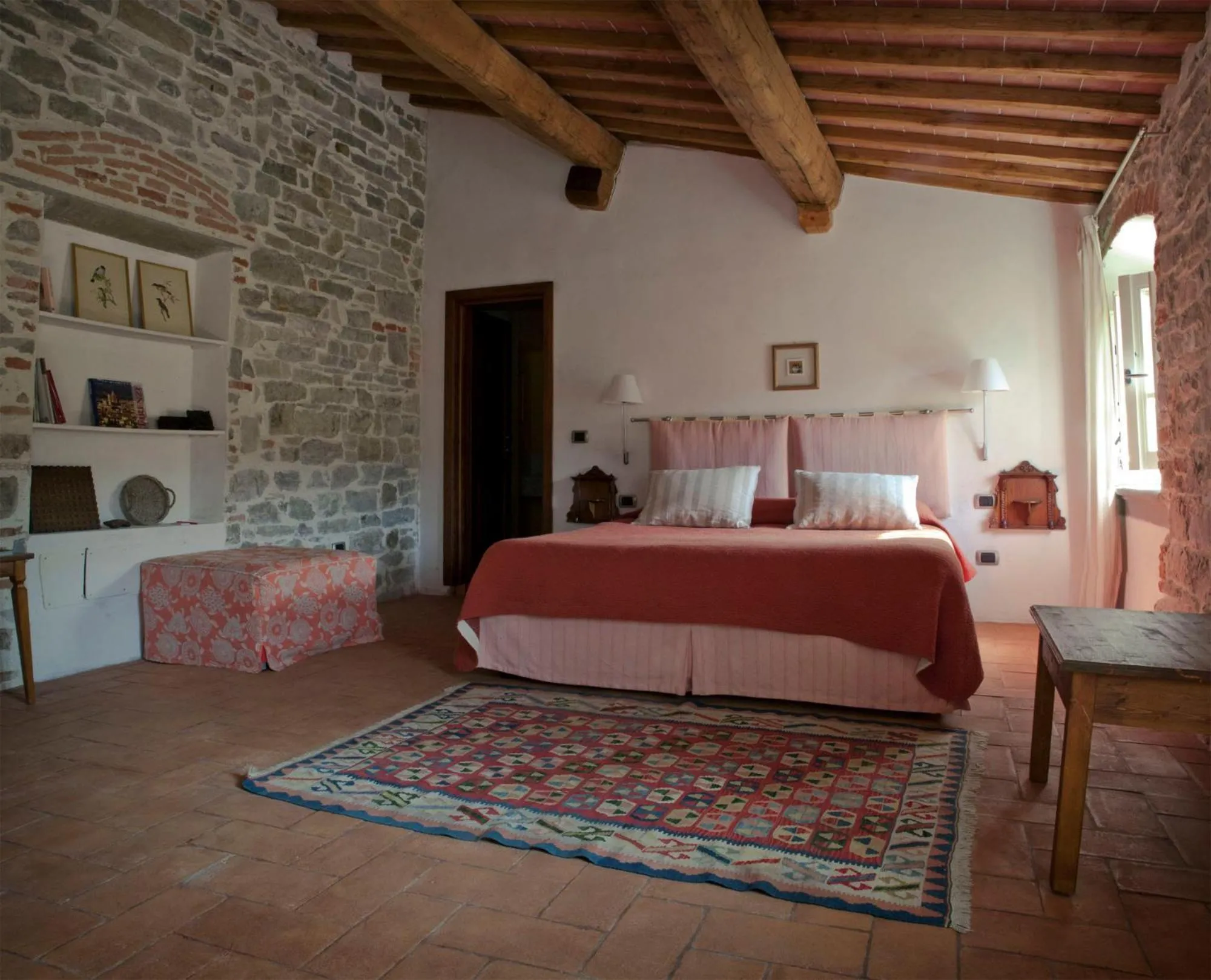 Photo of the whole room, Bed in Agriturismo Villa Di Campolungo