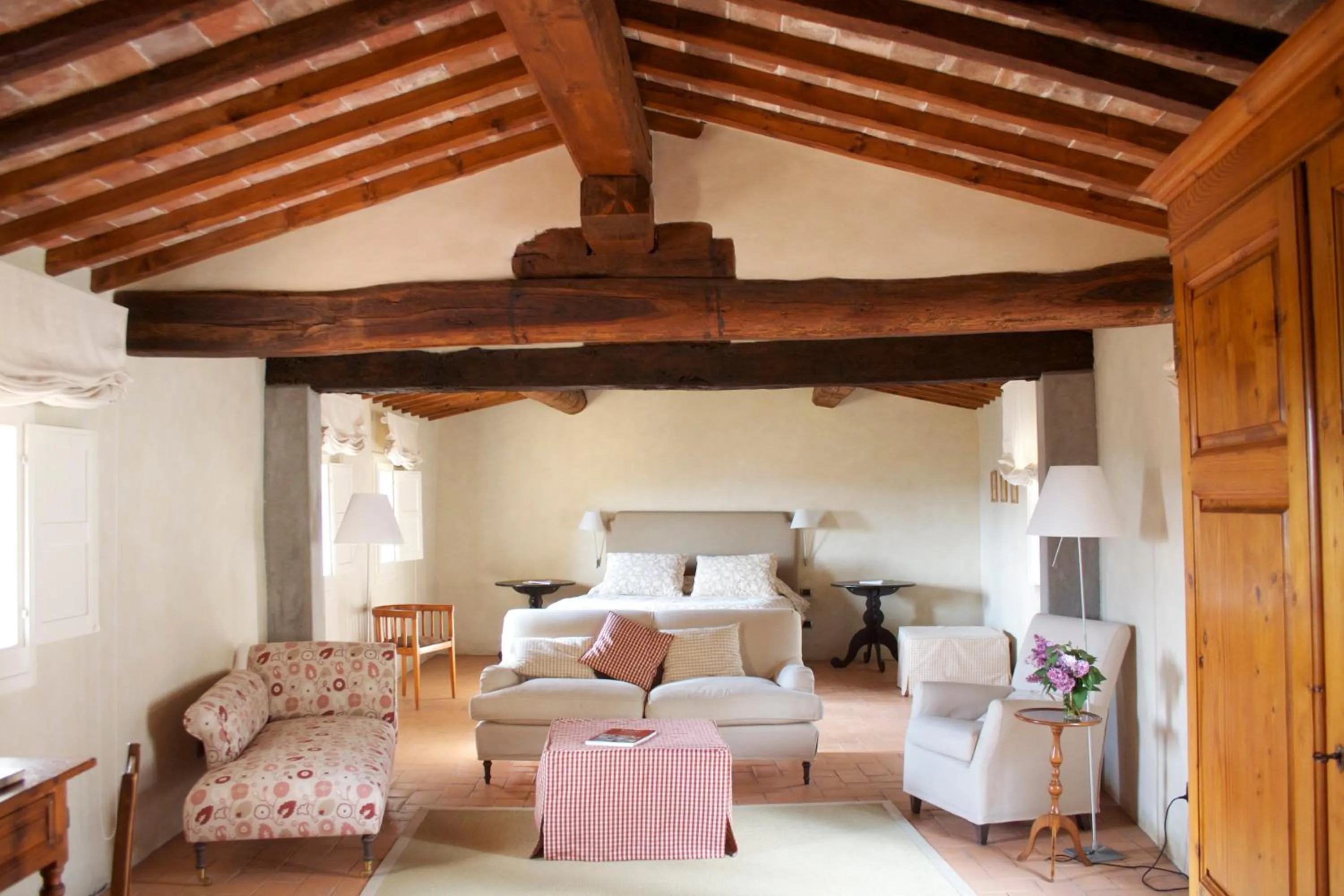Photo of the whole room, Bed in Agriturismo Villa Di Campolungo