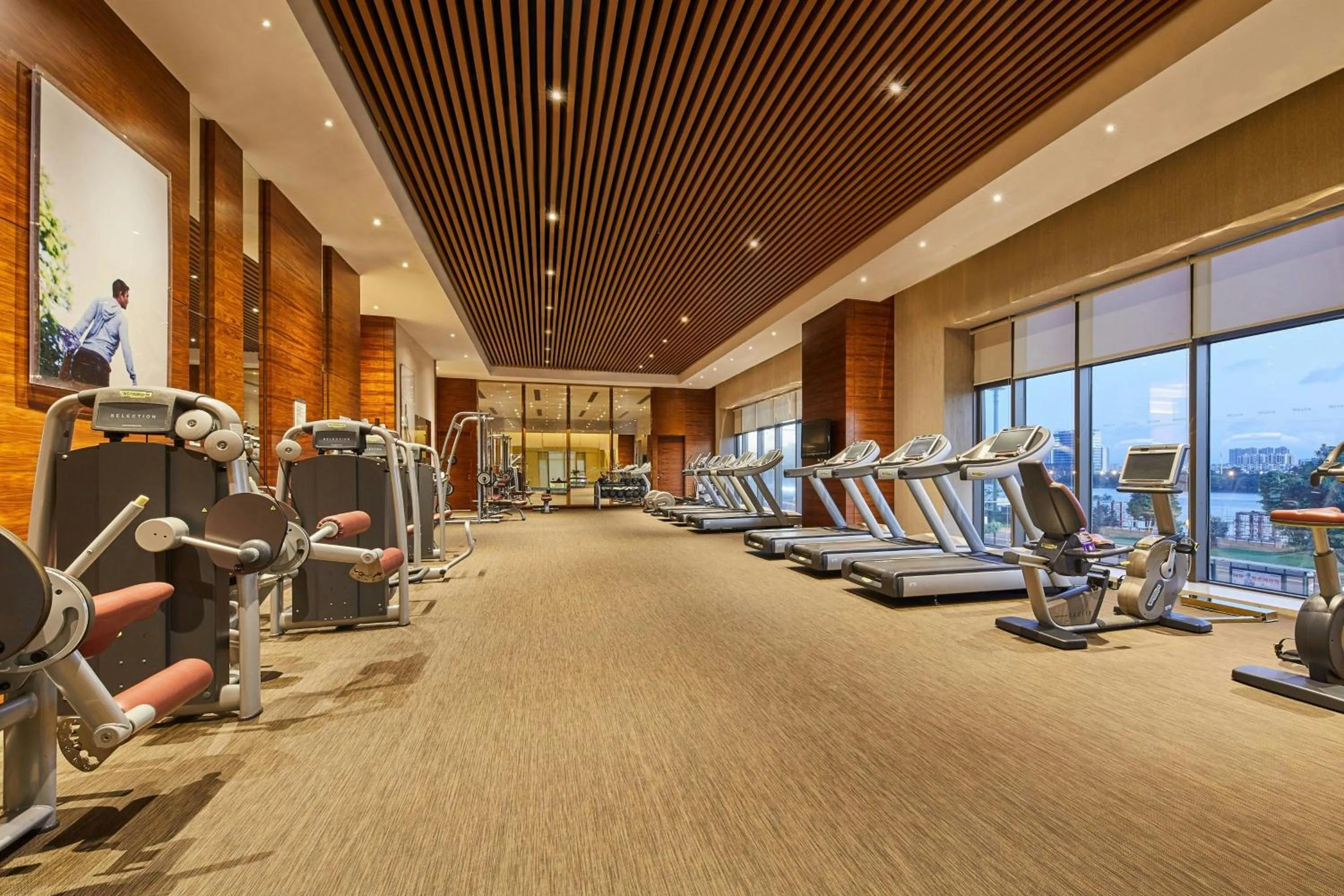 Fitness centre/facilities in The Westin Fuzhou Minjiang