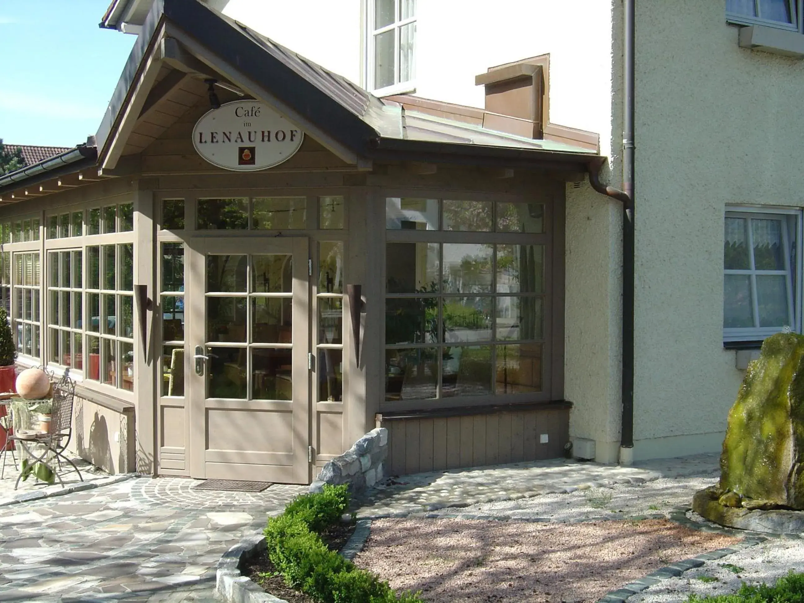 Facade/entrance, Property Building in Hotel Lenauhof