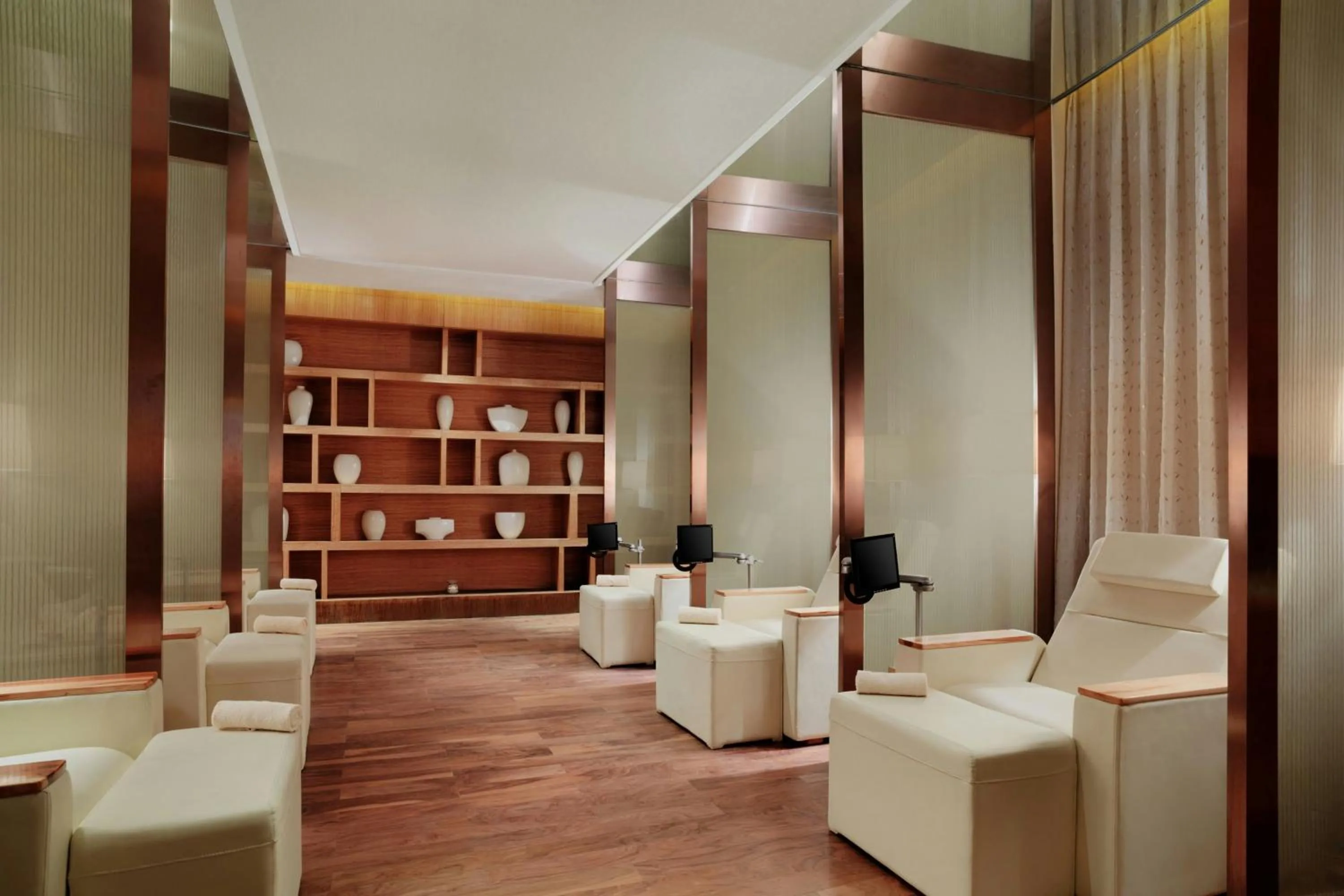 Spa and wellness centre/facilities in Four Points by Sheraton Guangzhou Financial City, Tianhe