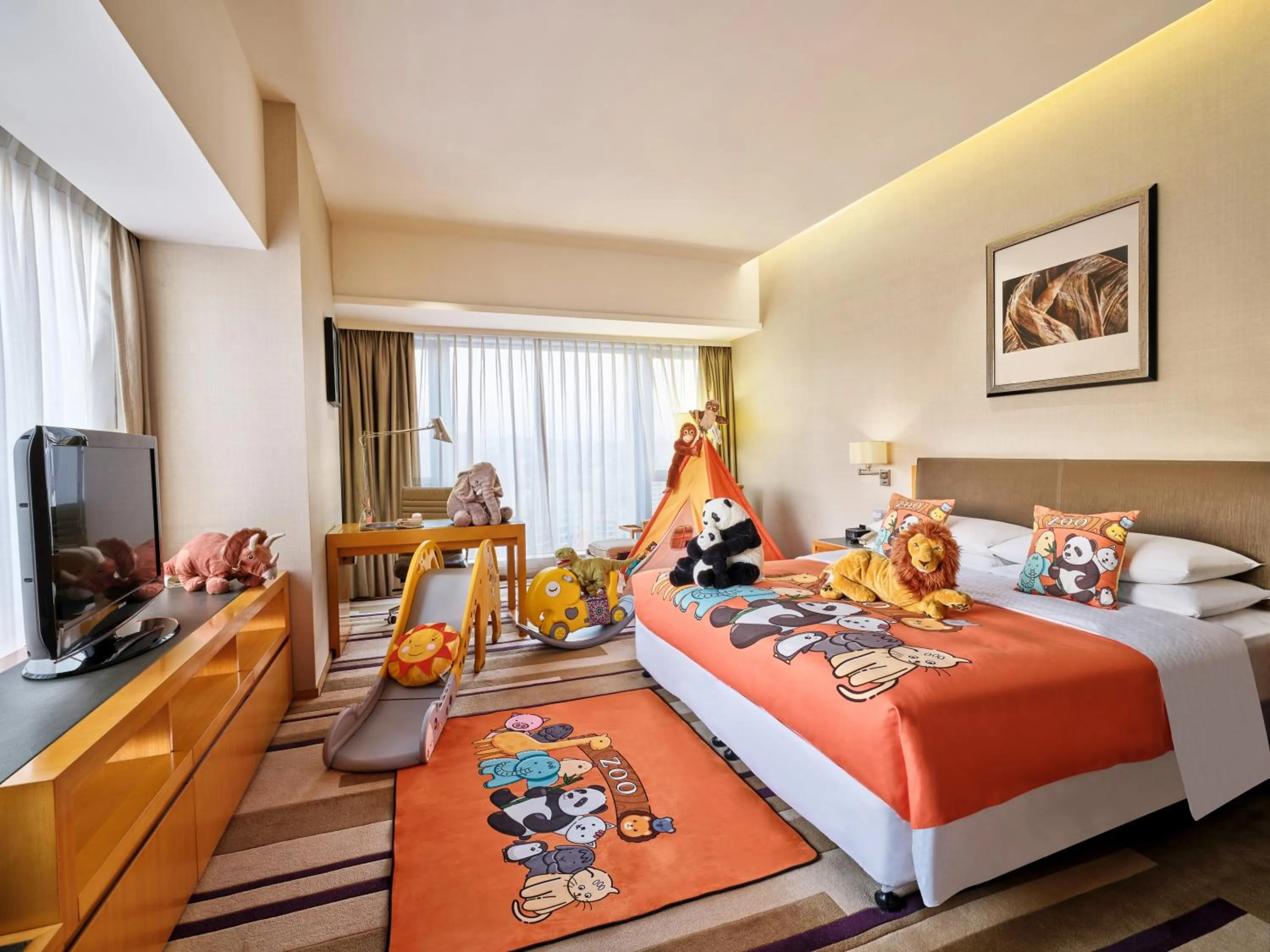 children, Bed in Four Points by Sheraton Guangzhou Financial City, Tianhe
