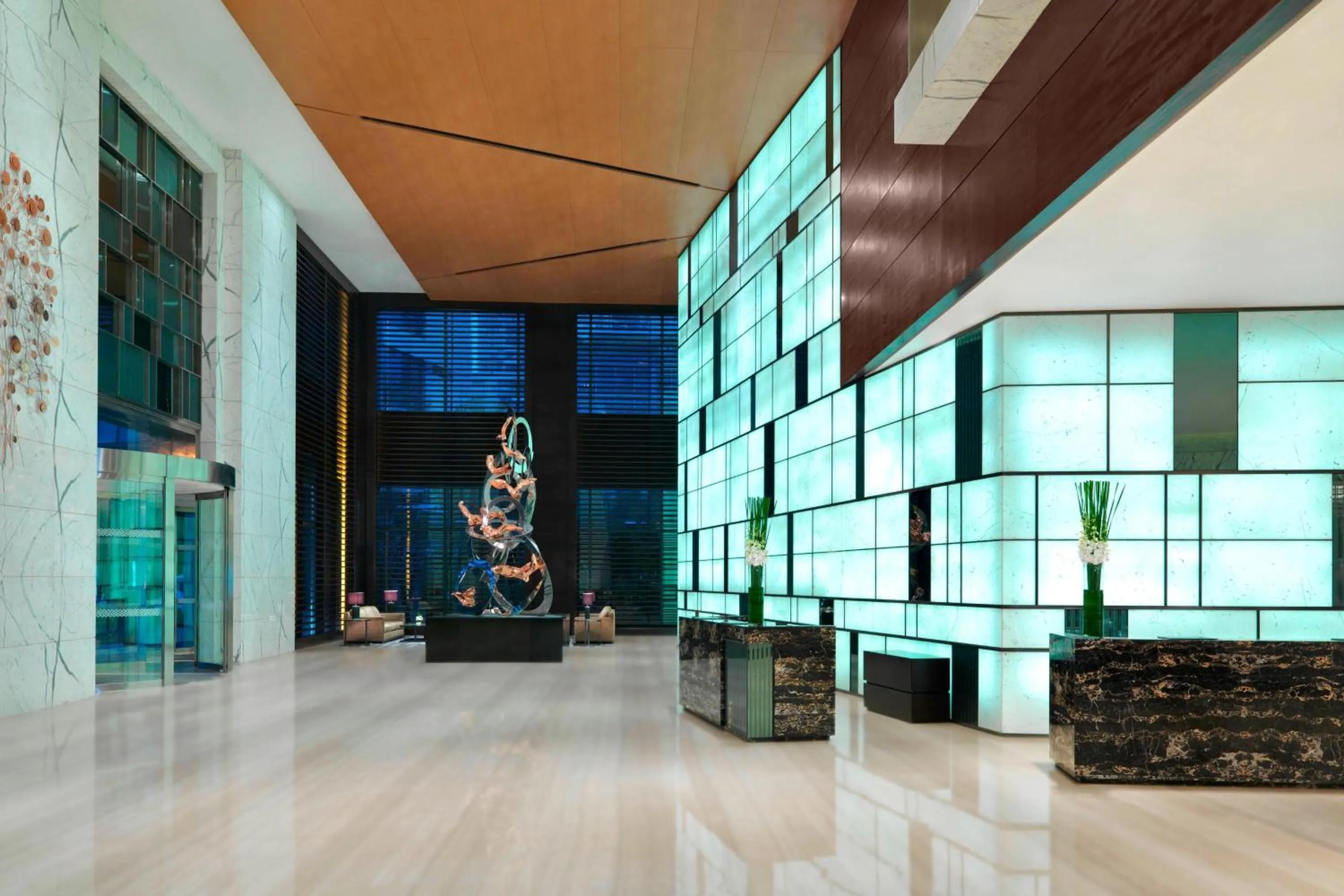 Lobby or reception in Four Points by Sheraton Guangzhou Financial City, Tianhe