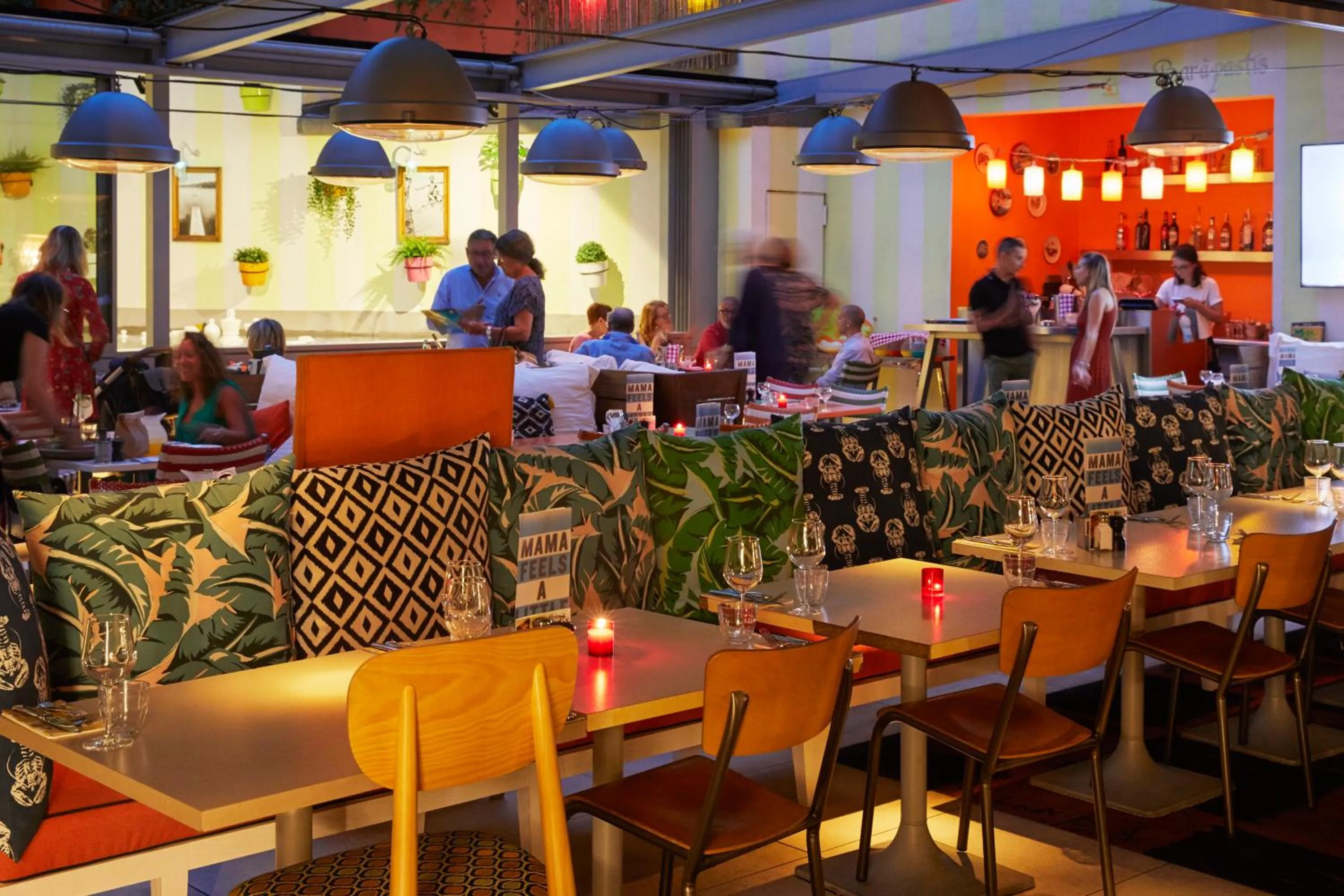 Patio in Mama Shelter Marseille