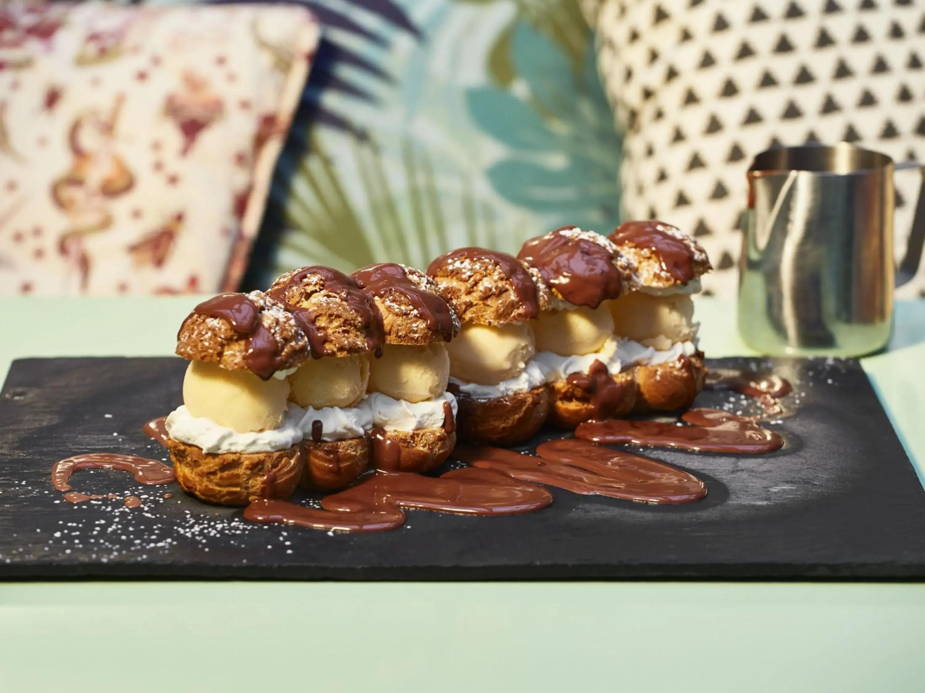 Restaurant/places to eat in Mama Shelter Marseille Restaurant/places to eat in Mama Shelter Marseille