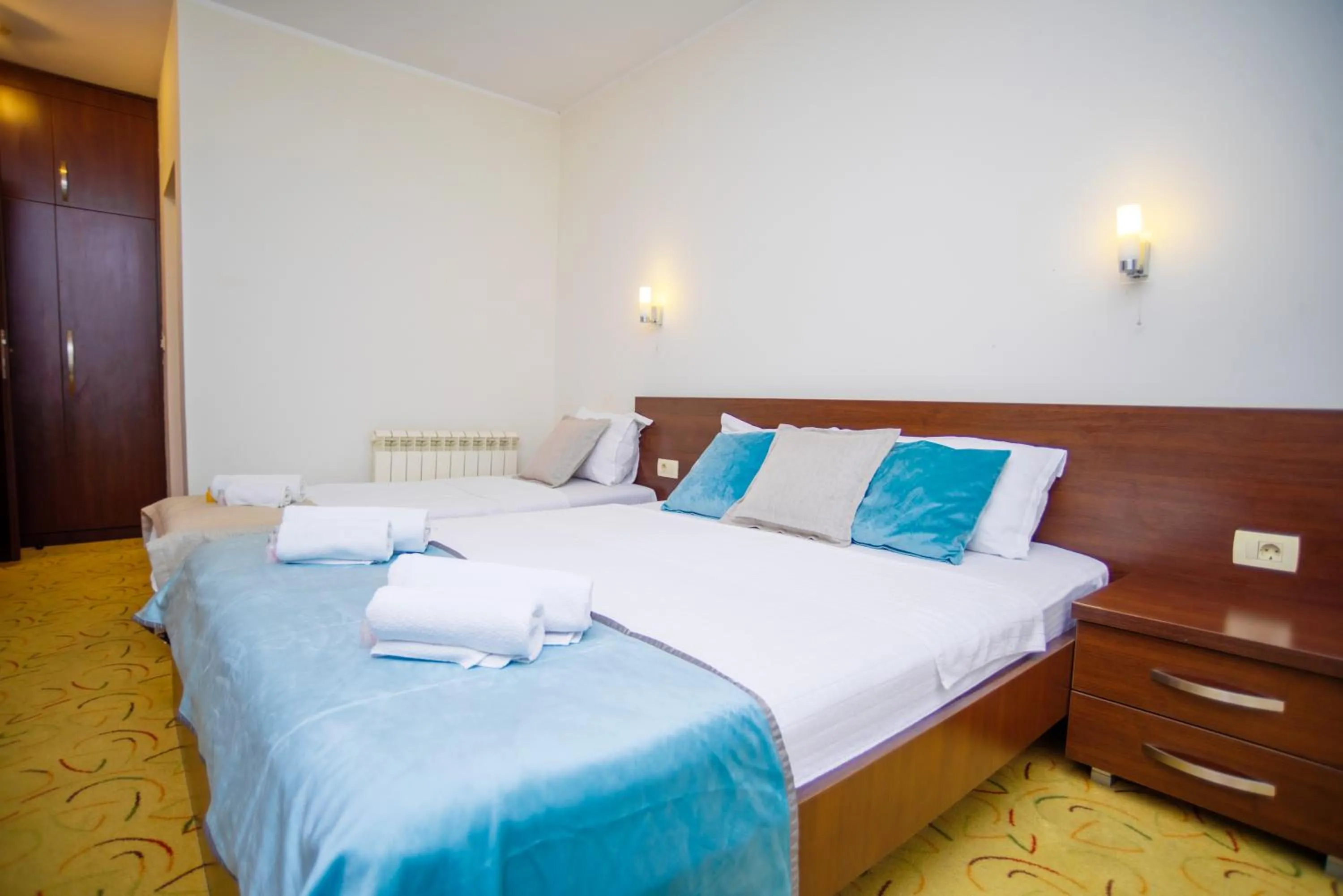 Triple Room in Hotel Odissey Jaz