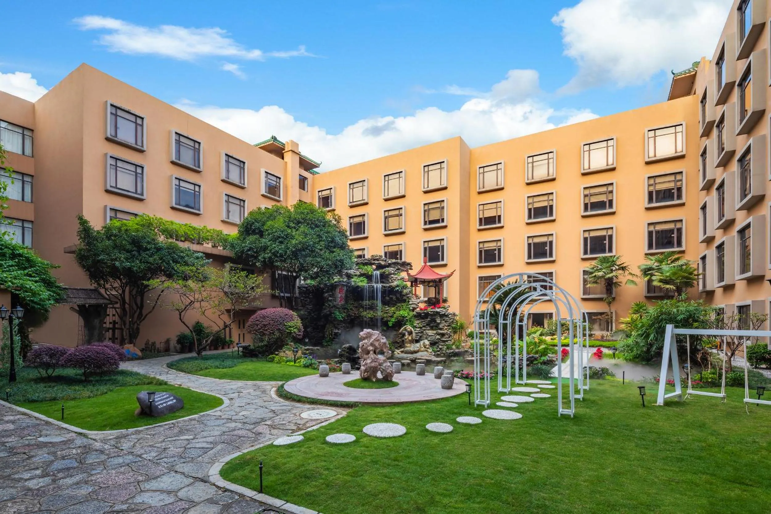 Property building in Sheraton Guilin Hotel