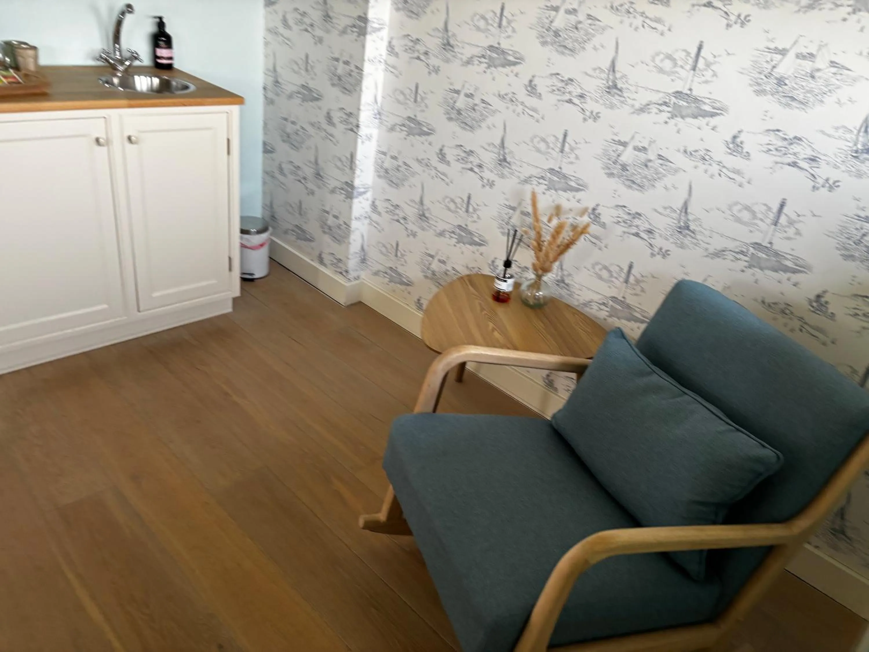 Coffee/tea facilities in Villa Nieuwland B&B