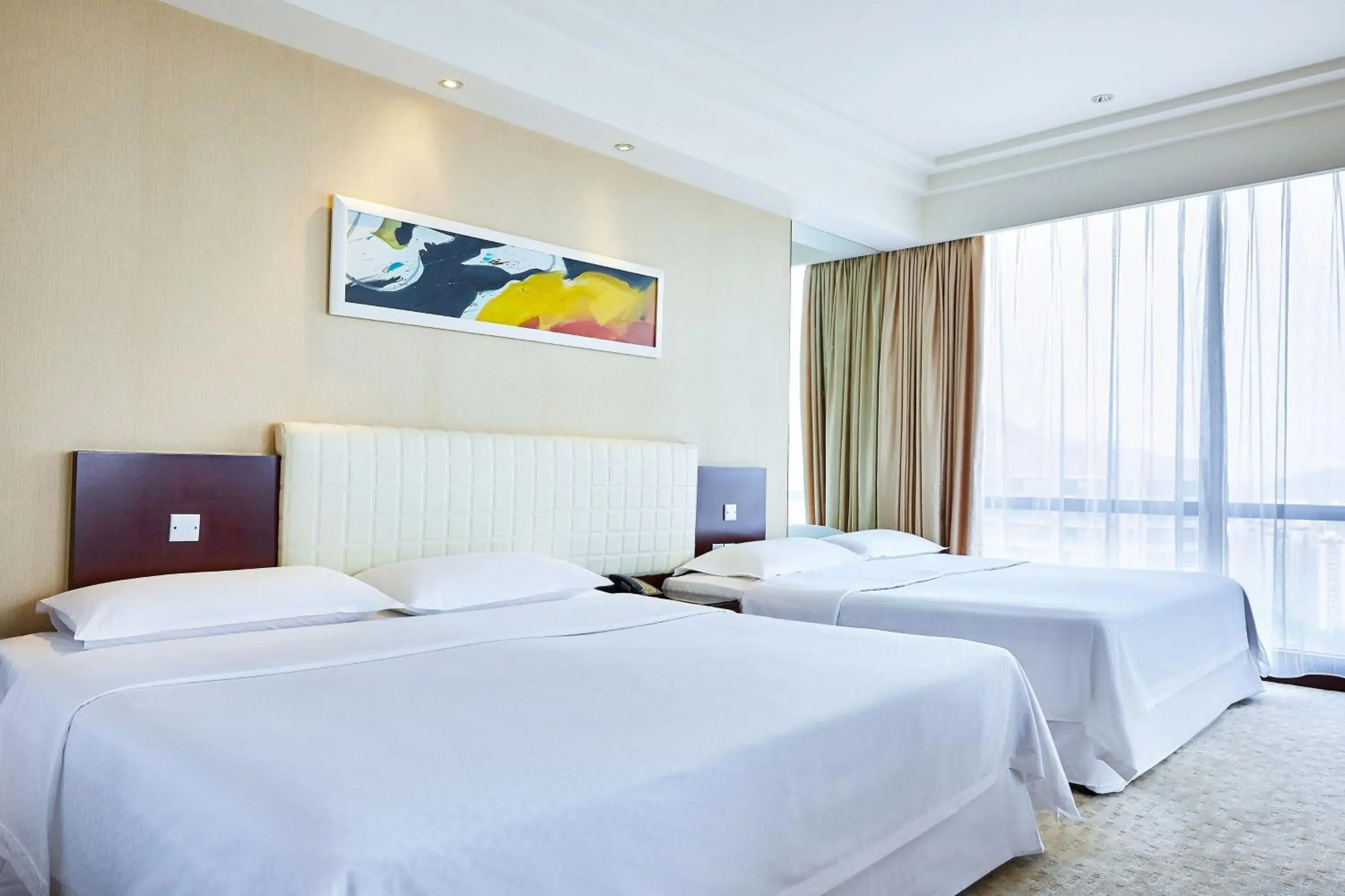 Deluxe Double Room, Guest room, 2 Double, City view in Four Points by Sheraton Hangzhou, Binjiang Deluxe Double Room, Guest room, 2 Double, City view in Four Points by Sheraton Hangzhou, Binjiang