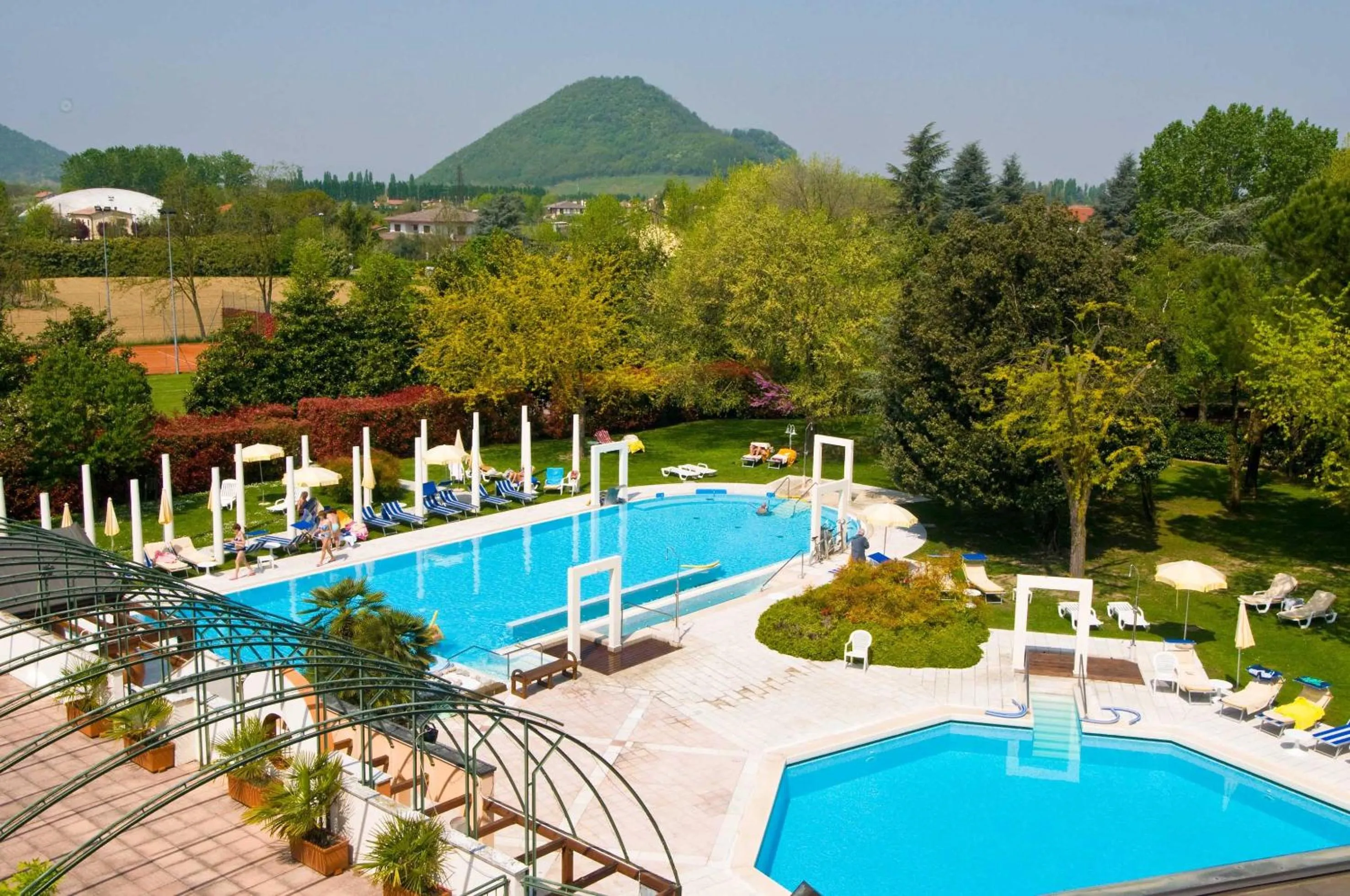 Swimming pool in Hotel Terme Orvieto