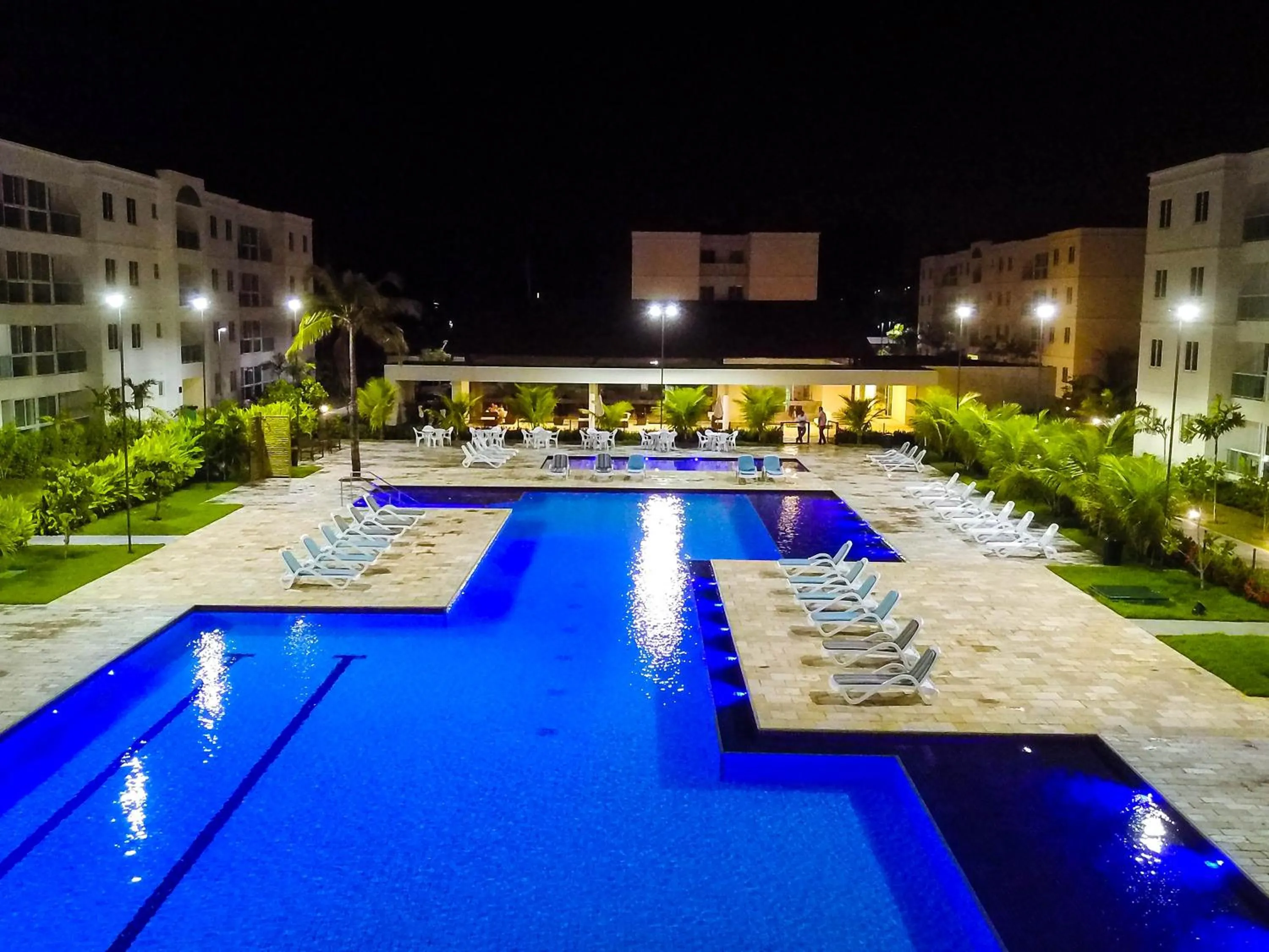 Palm Village Acqua