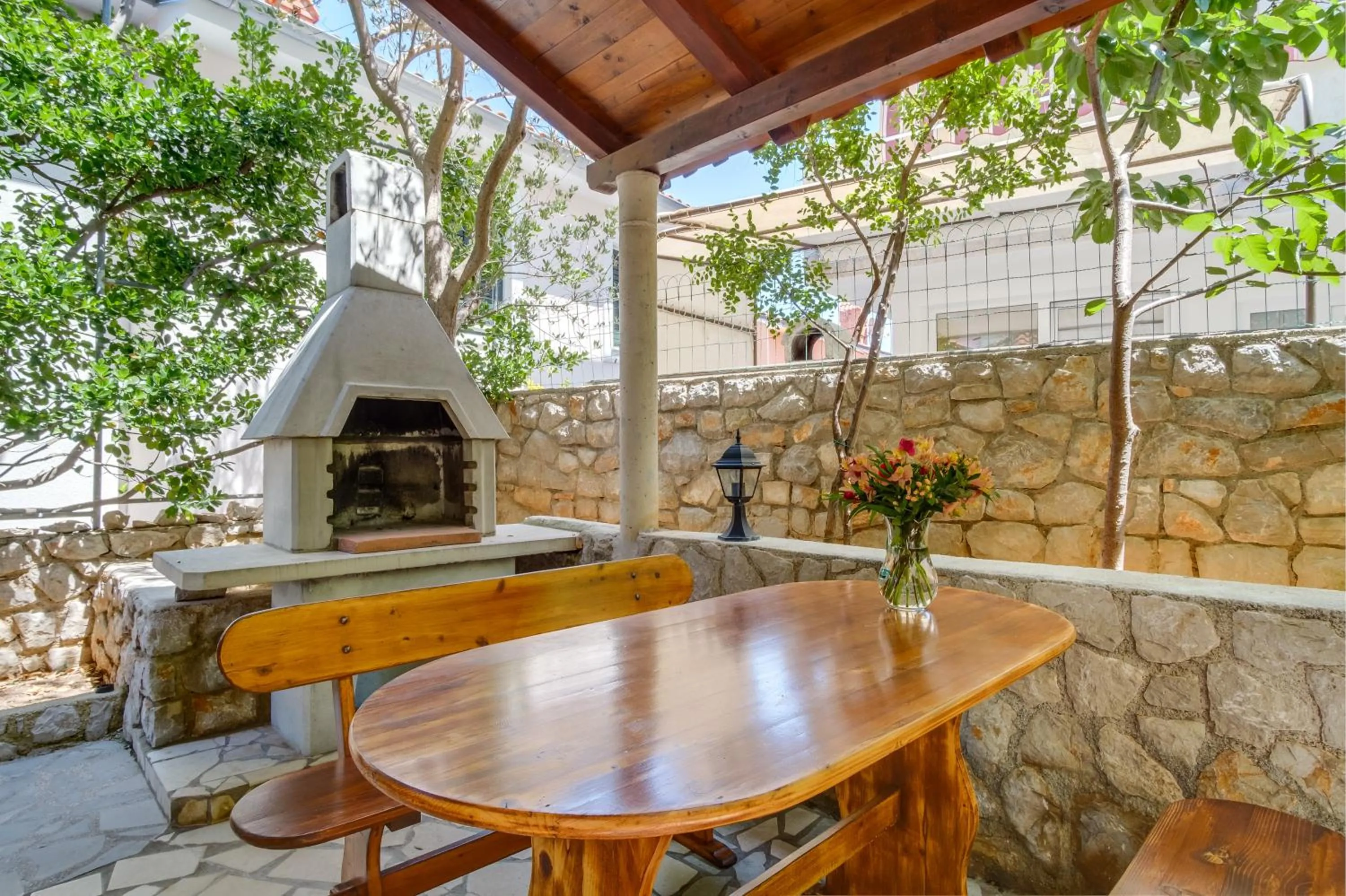 Patio in Apartments Anci