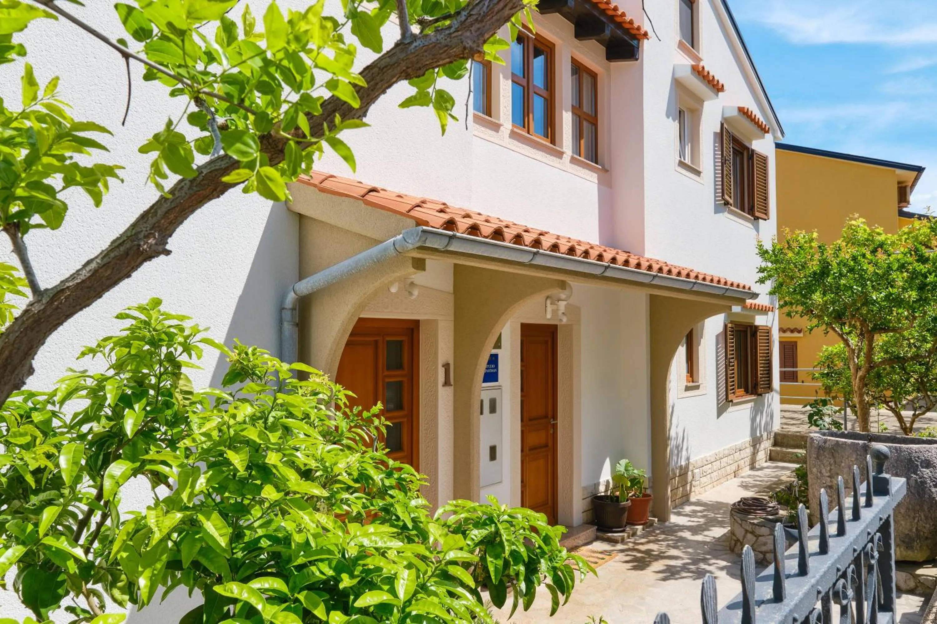 Apartments Anci