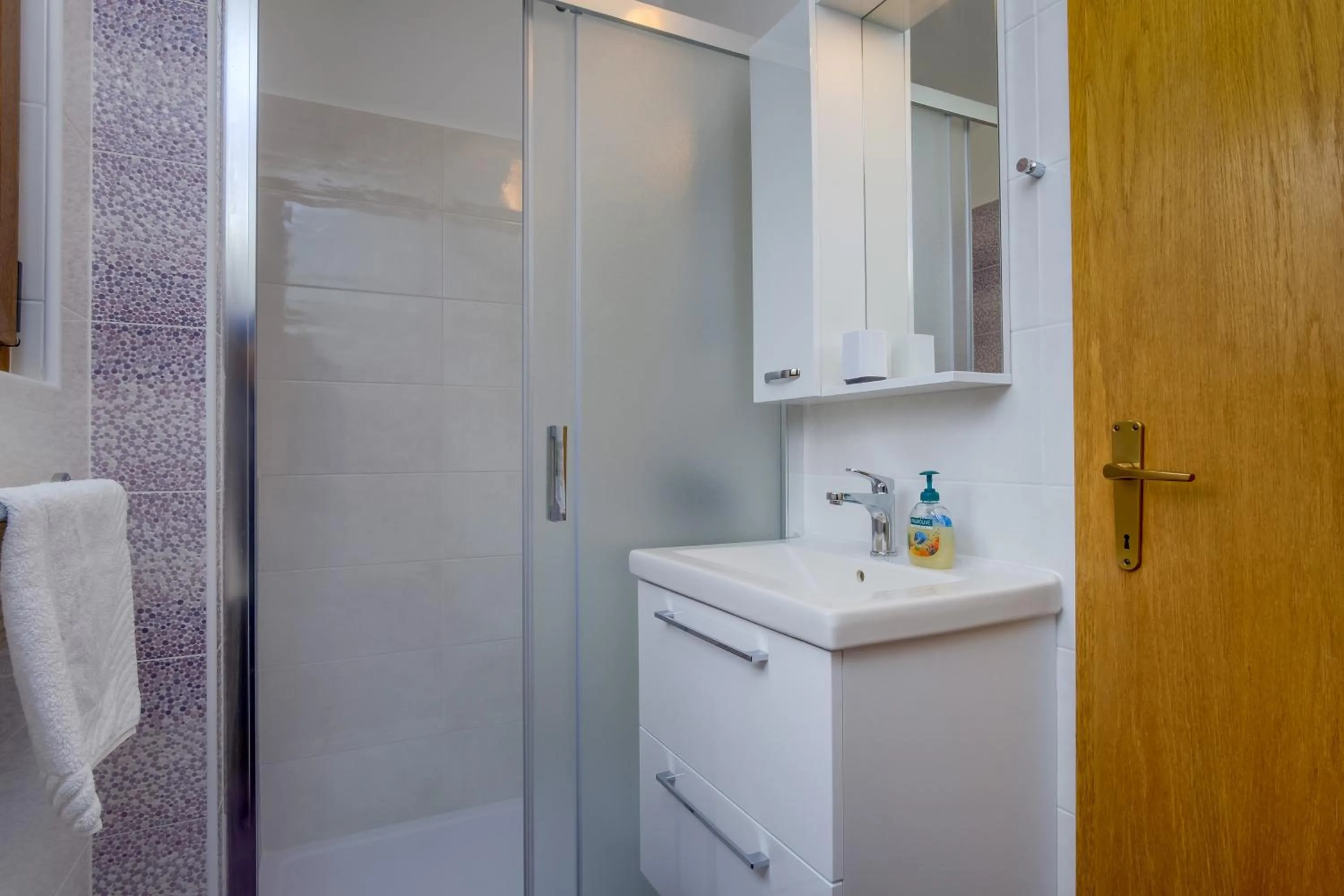 Apartments Anci