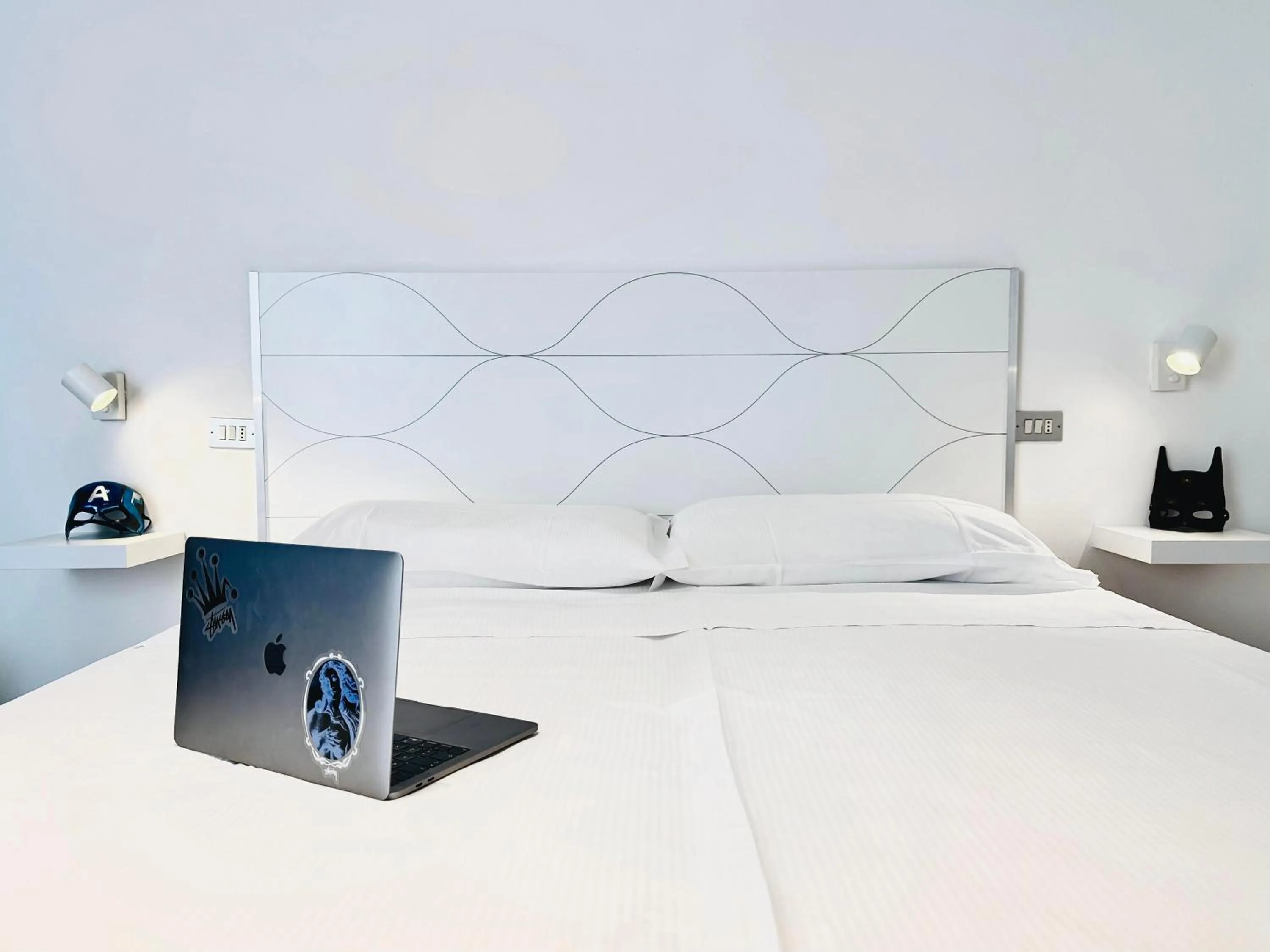 Bedroom, Bed in Hotel Blumen