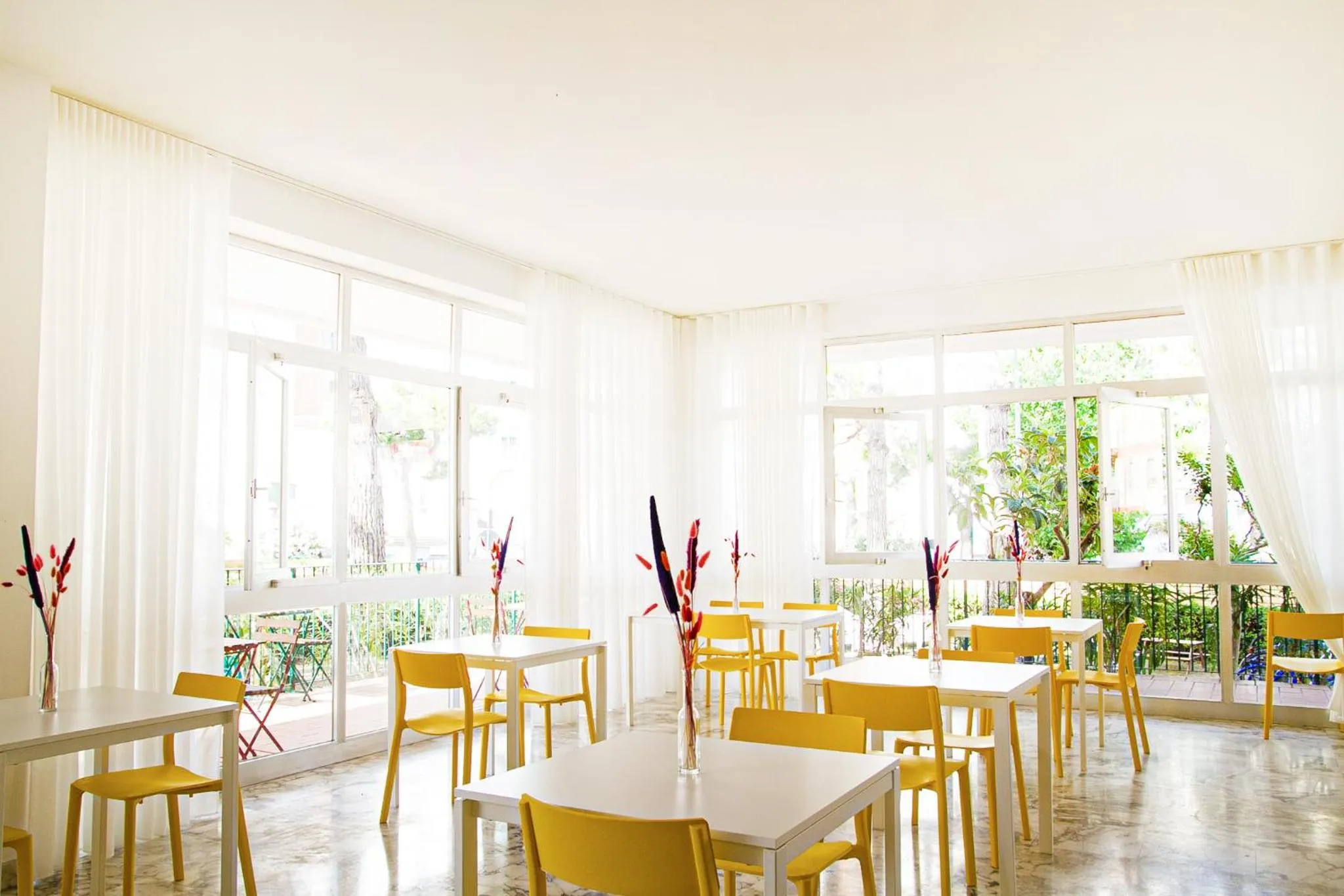 Restaurant/places to eat in Hotel Blumen