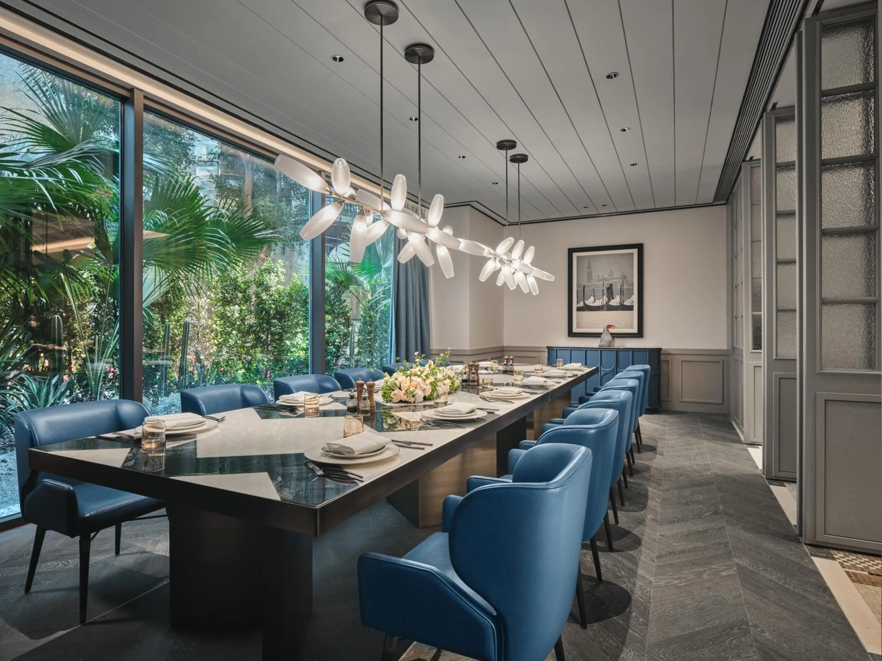 Restaurant/places to eat in Hotel Indigo Shenzhen Overseas Chinese Town by IHG