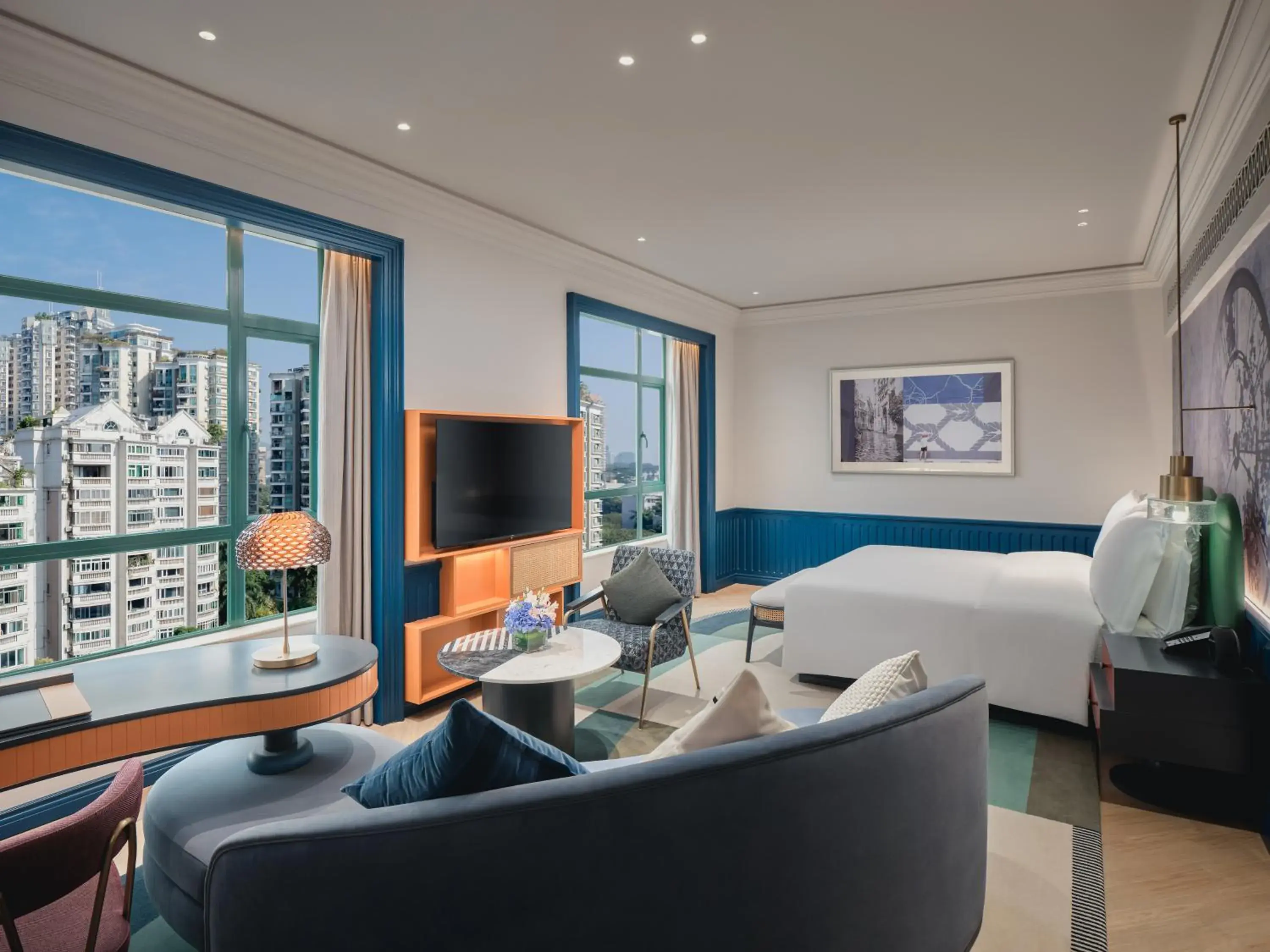 Bed in Hotel Indigo Shenzhen Overseas Chinese Town by IHG Bed in Hotel Indigo Shenzhen Overseas Chinese Town by IHG