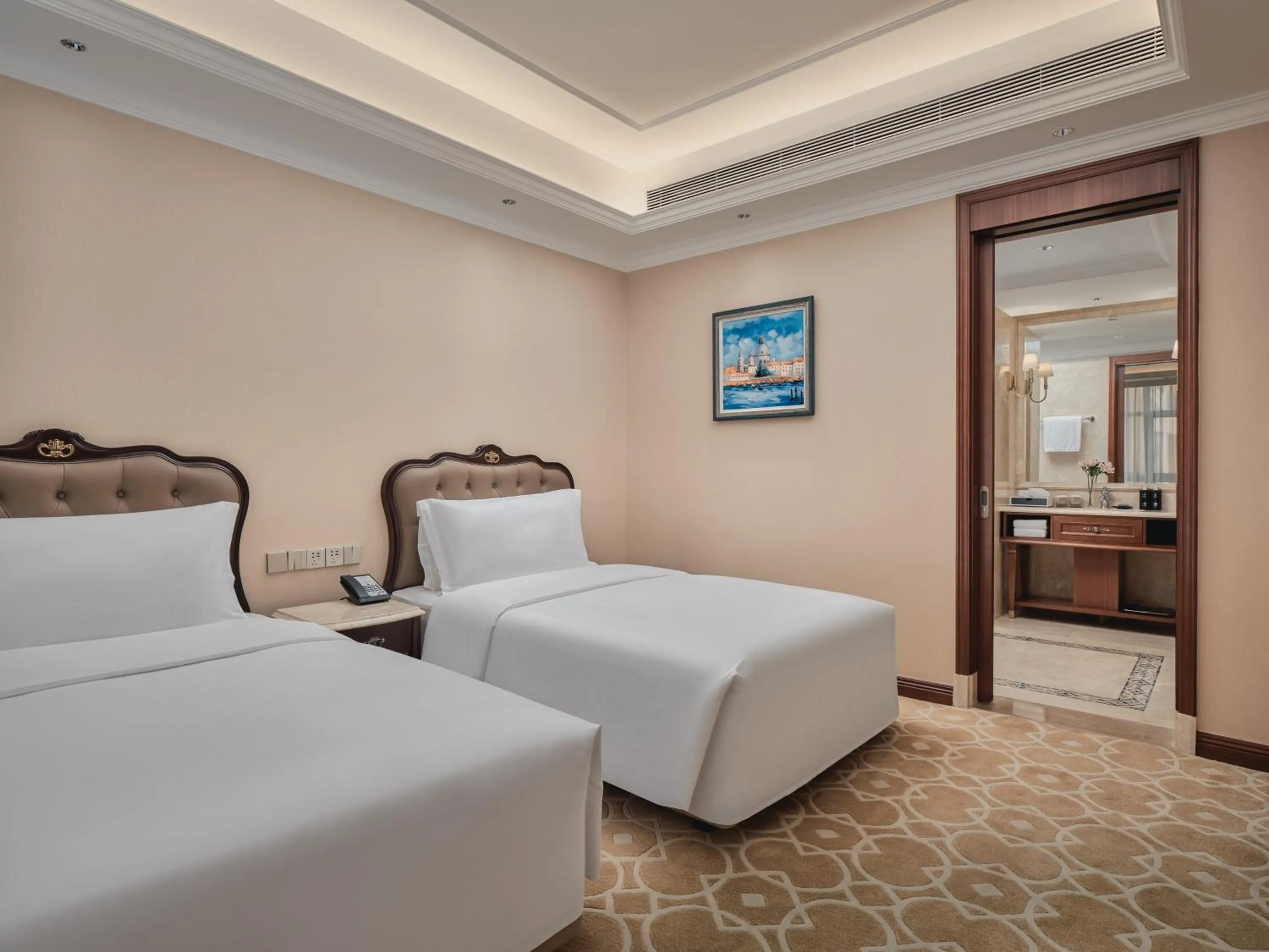 Photo of the whole room, Bed in Hotel Indigo Shenzhen Overseas Chinese Town by IHG
