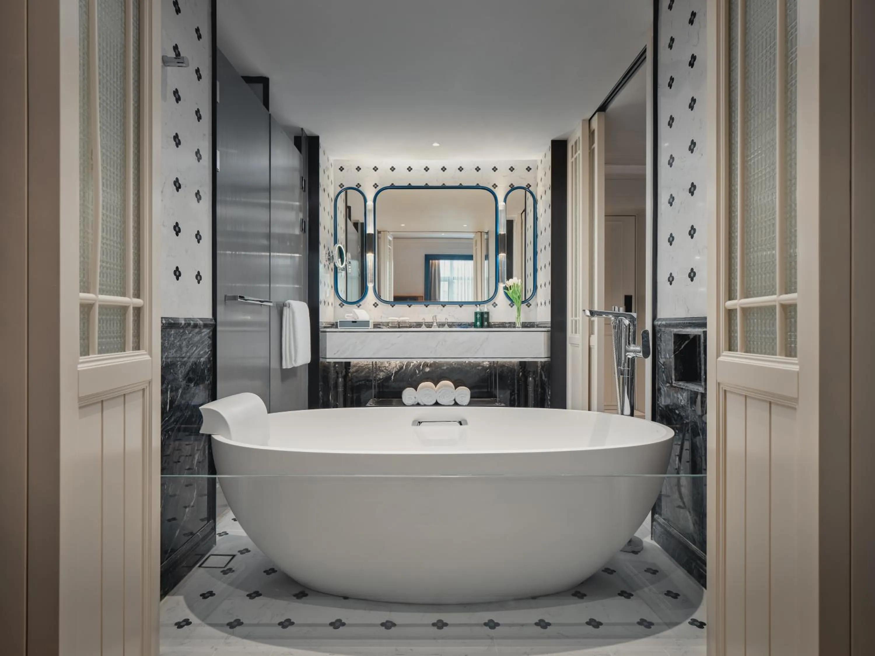 Bathroom in Hotel Indigo Shenzhen Overseas Chinese Town by IHG