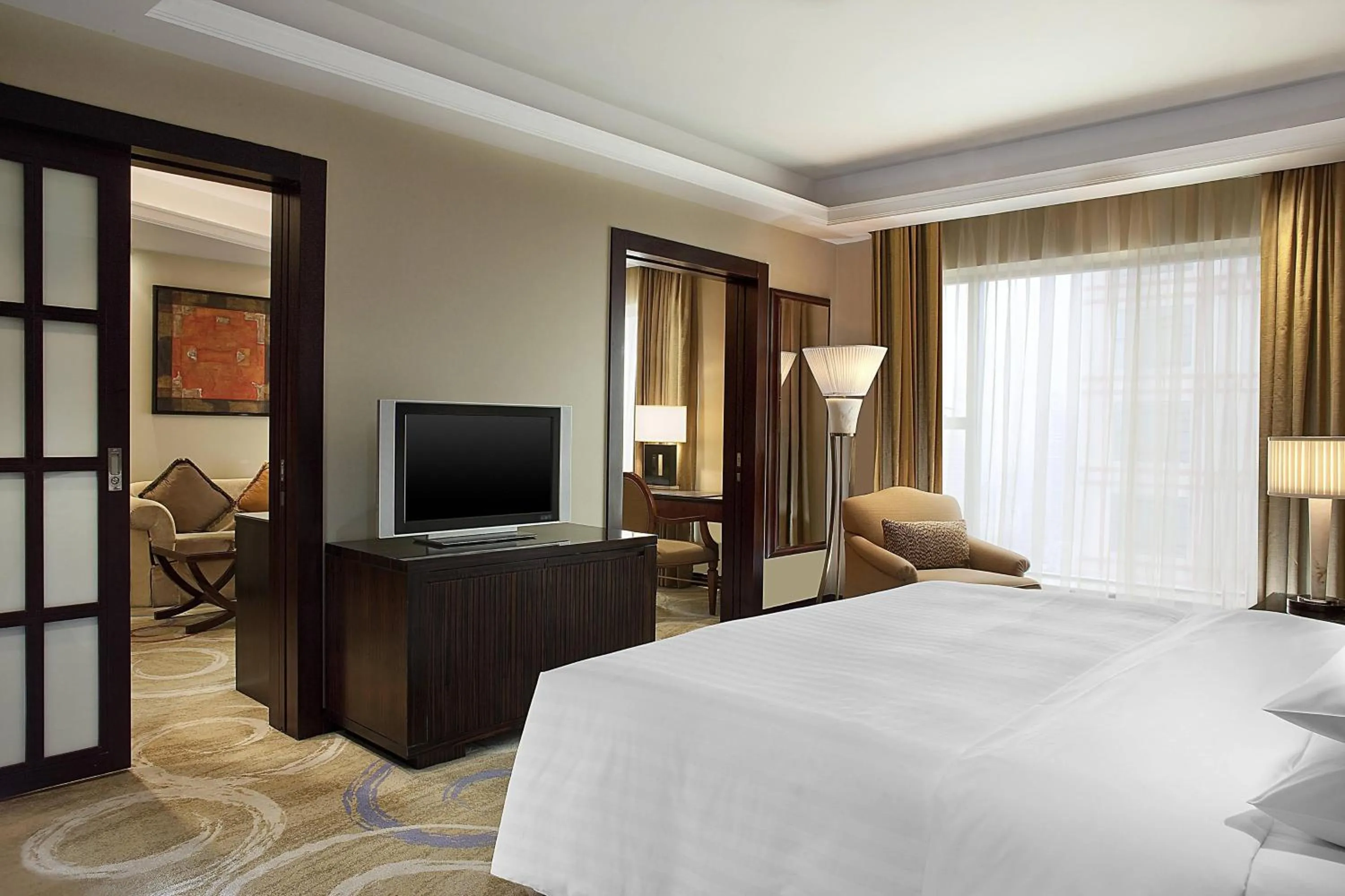 Bedroom, Bed in Sheraton Ningbo Hotel - Tianyi Square