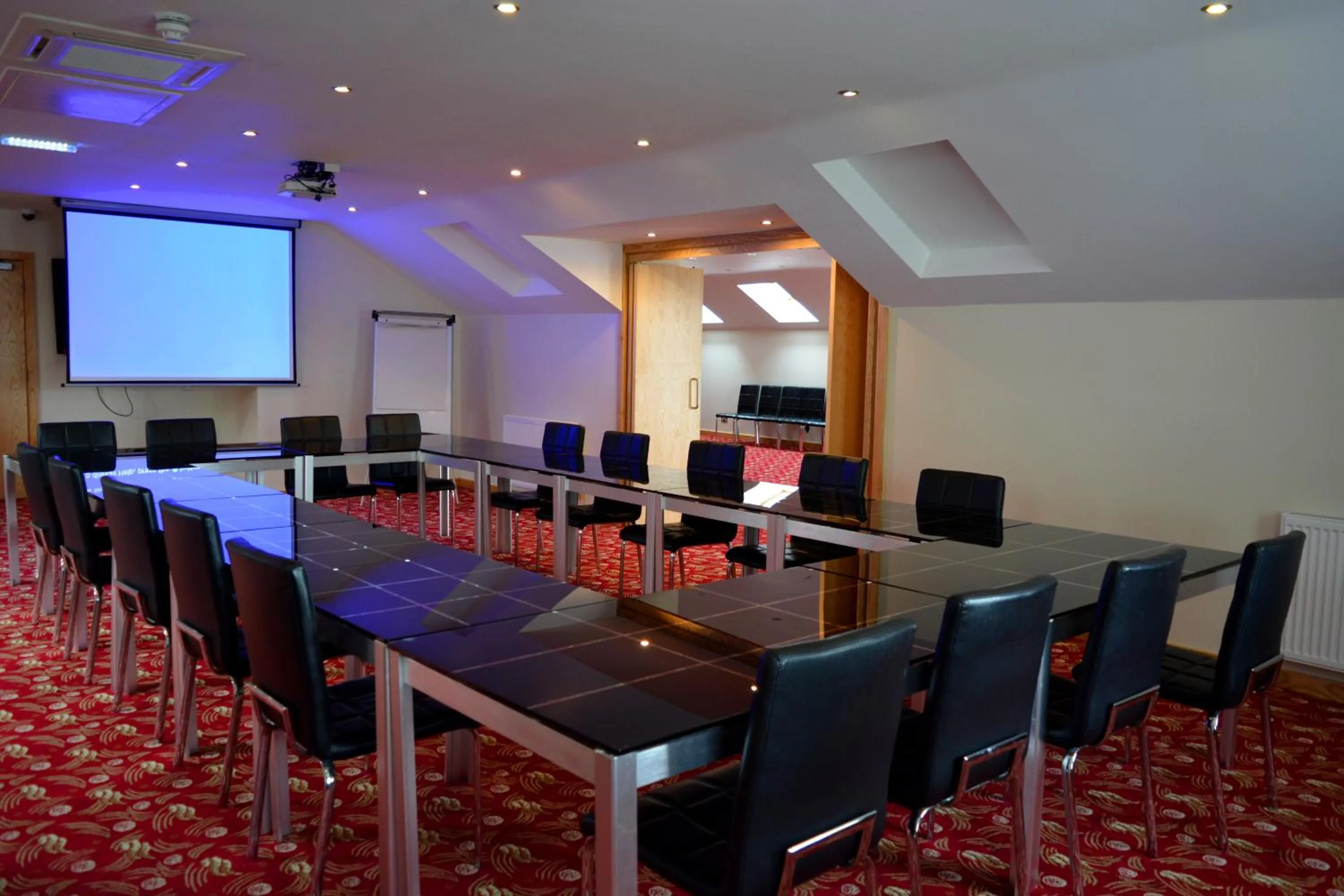 Meeting/conference room in Cambridge Hotel