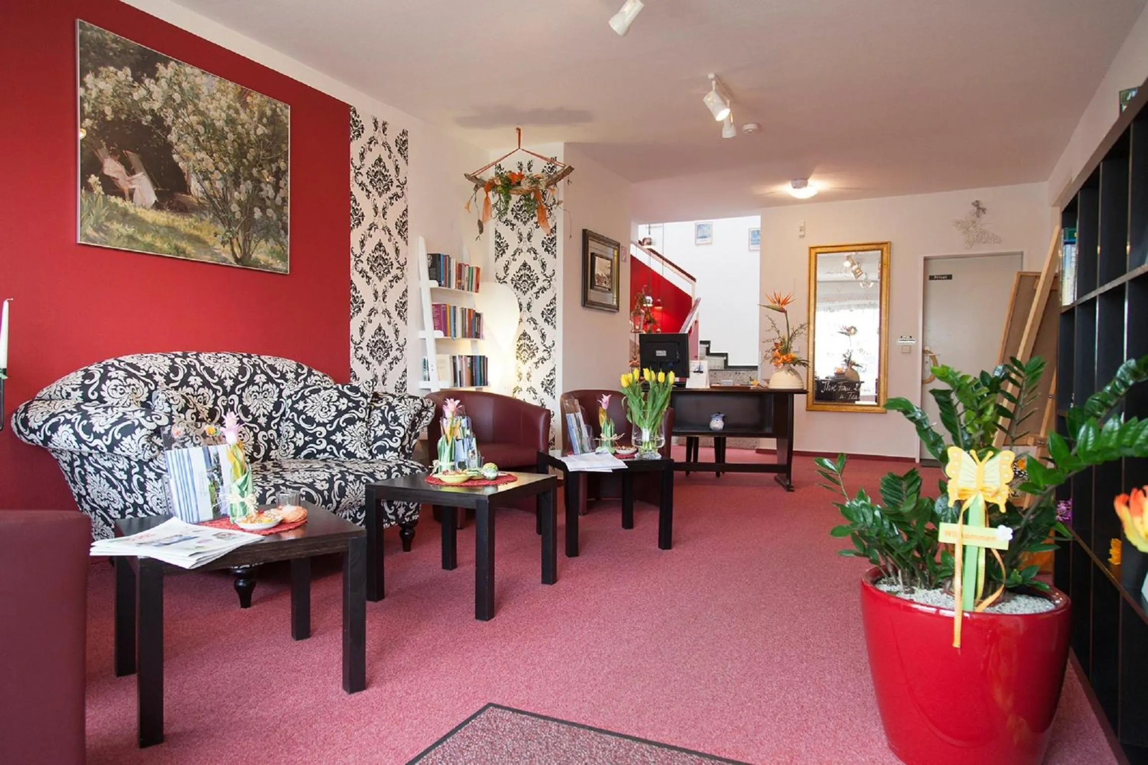 Lobby or reception in Hotel Diekseequell Superior am Dieksee