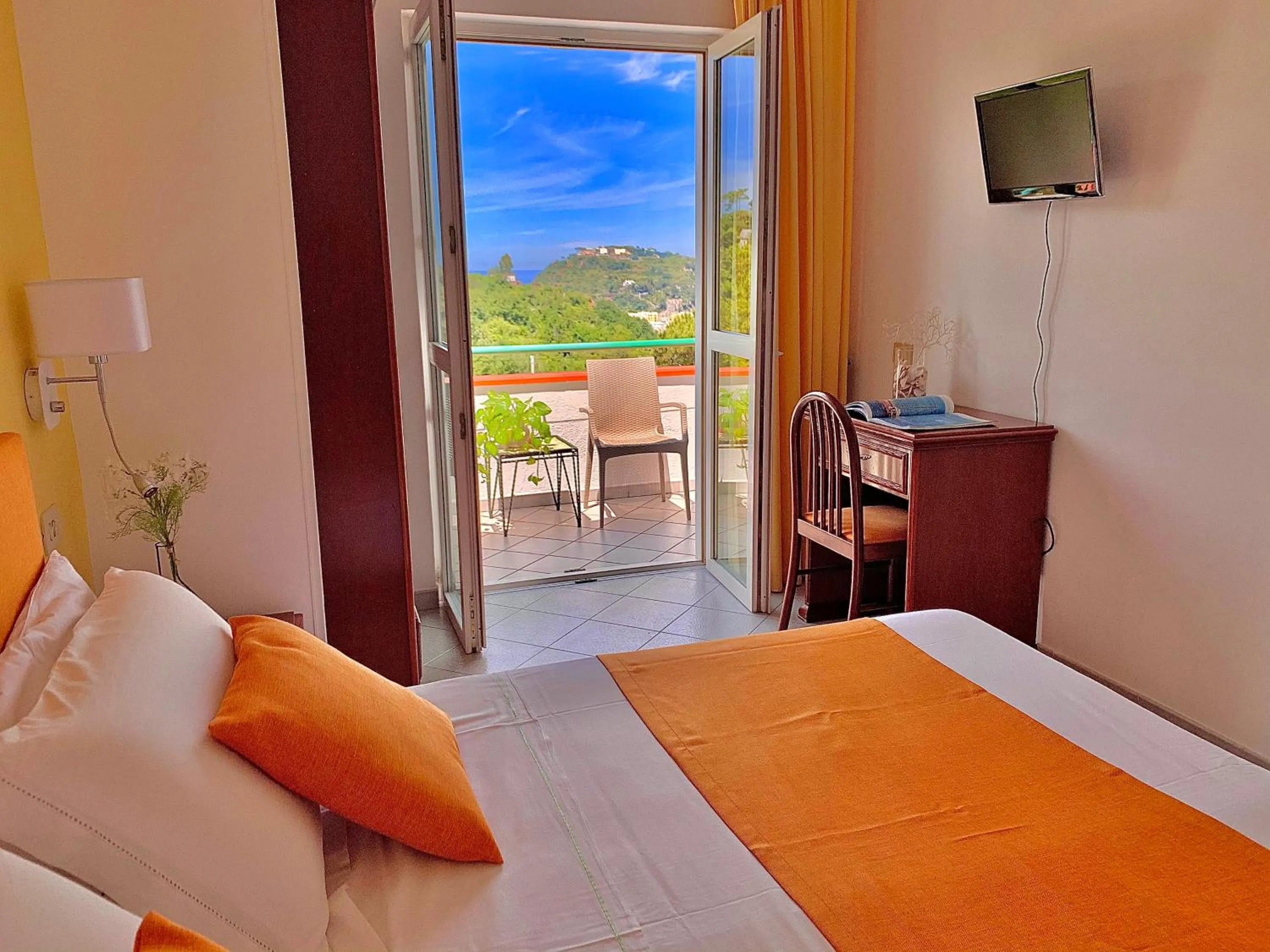 Bedroom, Bed in Resort Terme La Pergola