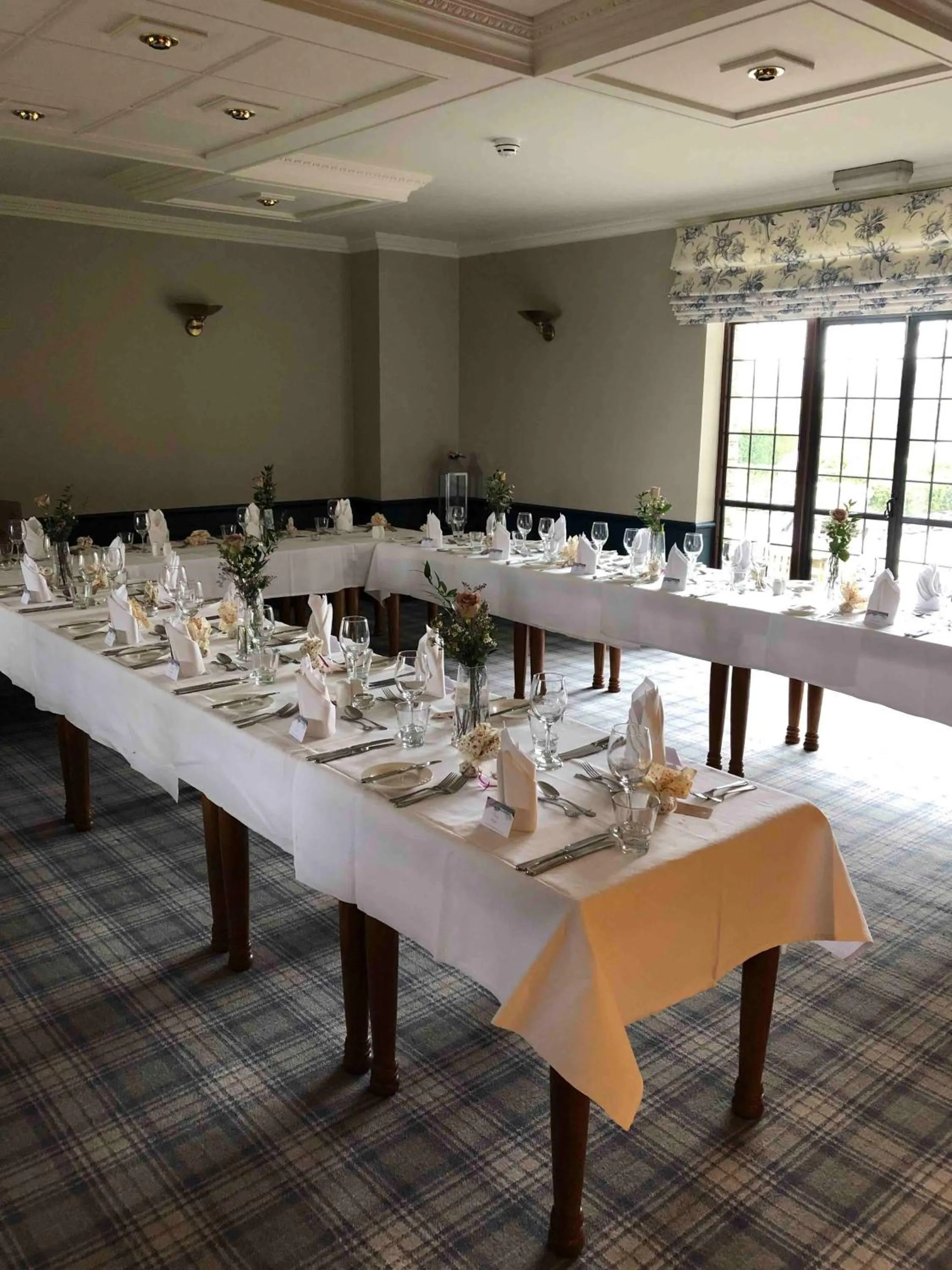 Dining area in Mortons Manor