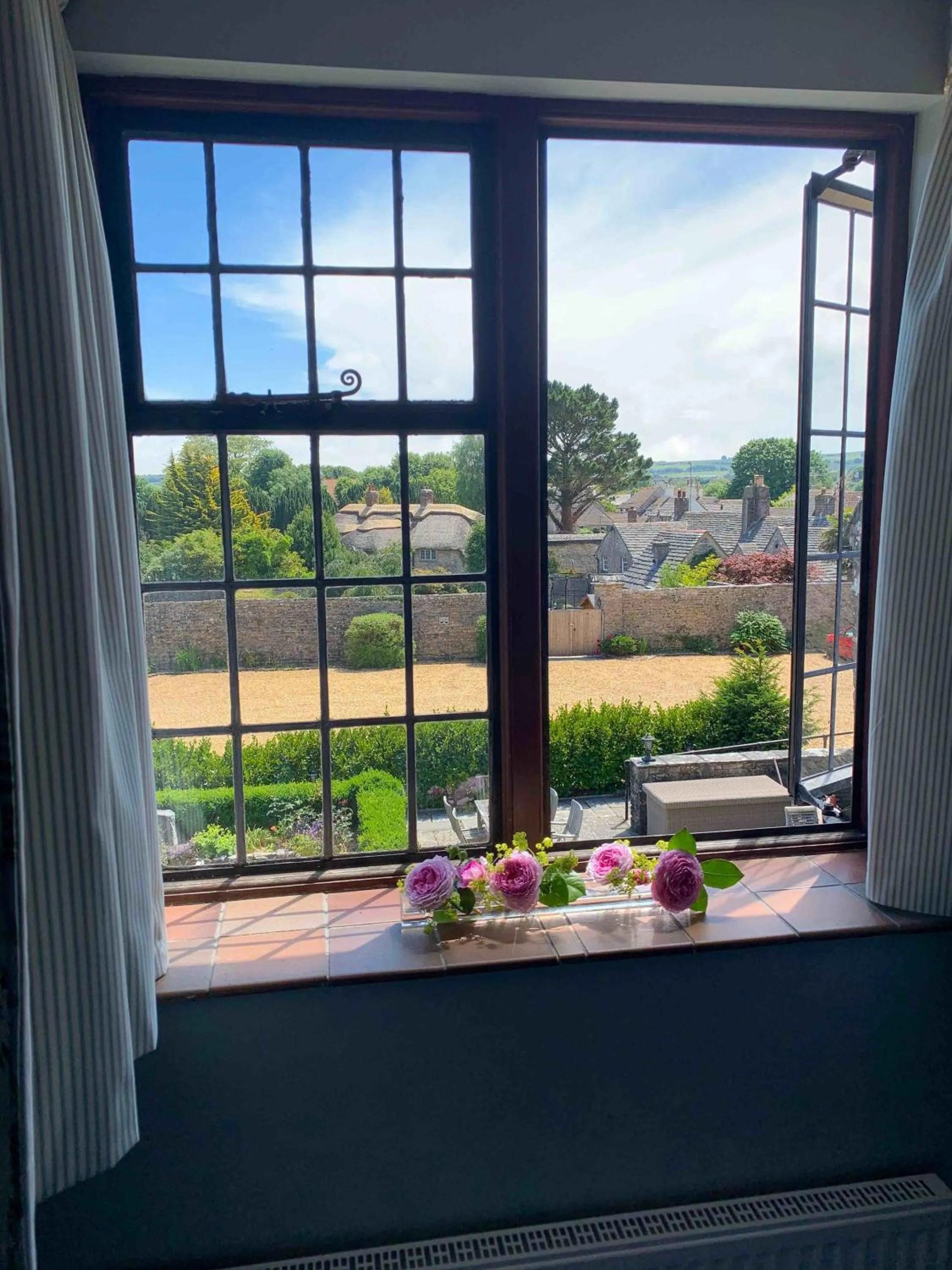 Garden view in Mortons Manor