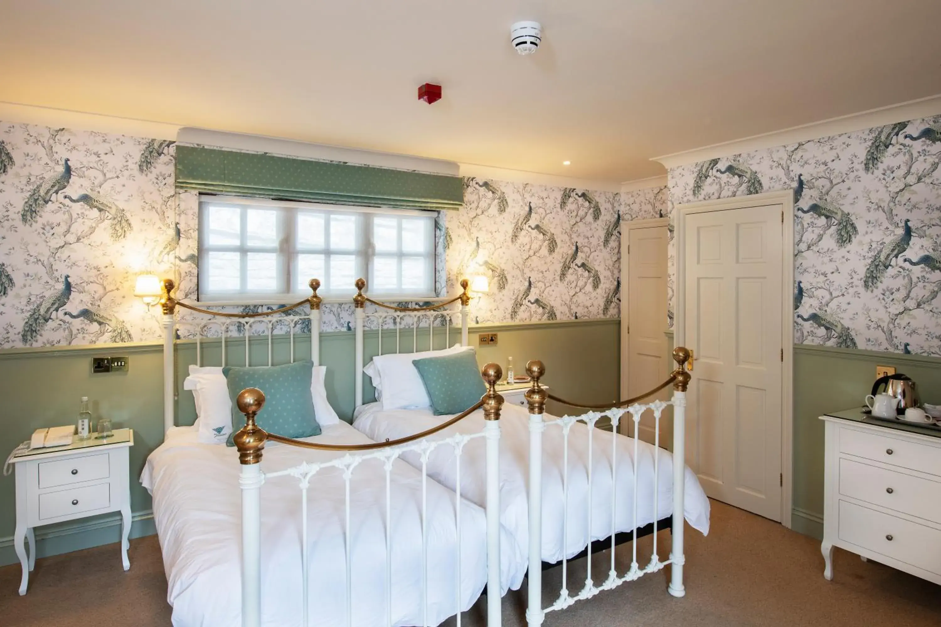 Twin Room - Disability Access in Mortons Manor Twin Room - Disability Access in Mortons Manor