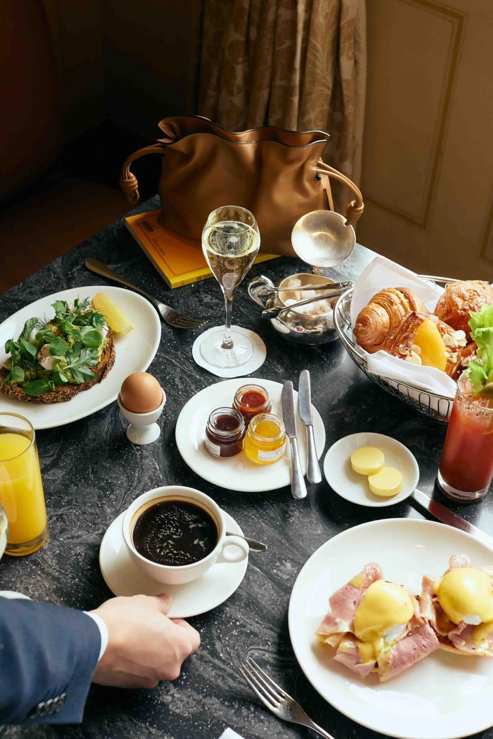 Food and drinks in The Hotel Windsor