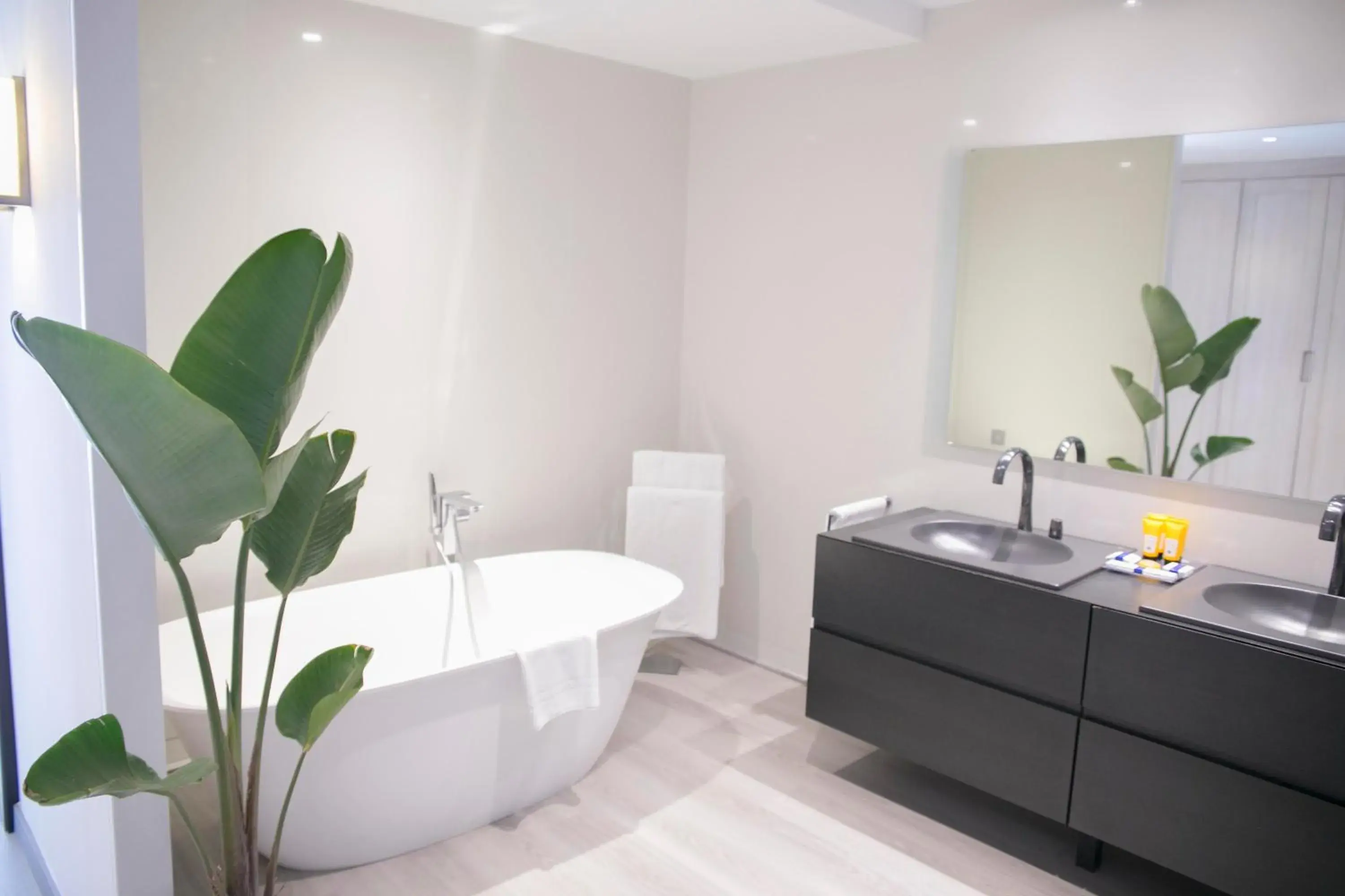 Bathroom in Hotel AR Golf Almerimar Bathroom in Hotel AR Golf Almerimar