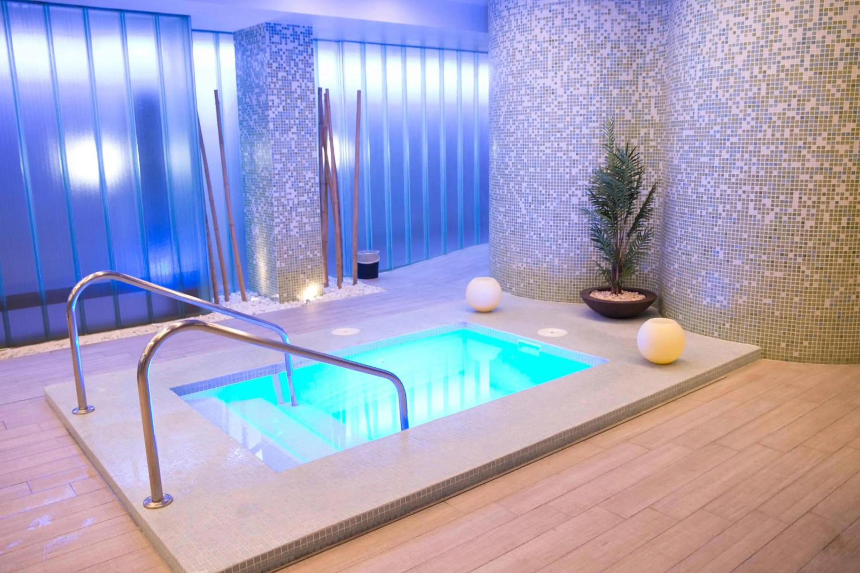 Hot Tub in Hotel AR Golf Almerimar