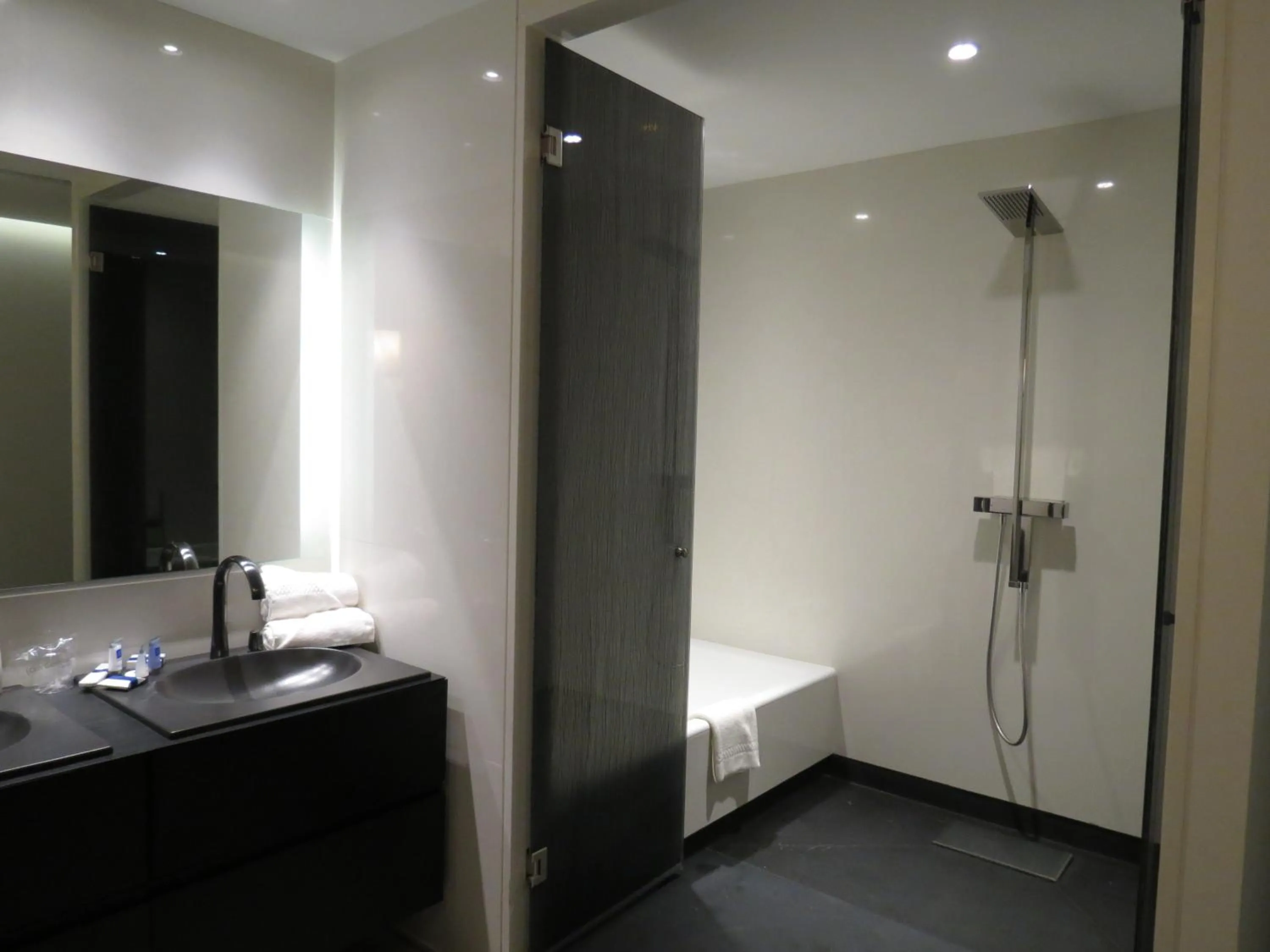 Bathroom in Hotel AR Golf Almerimar