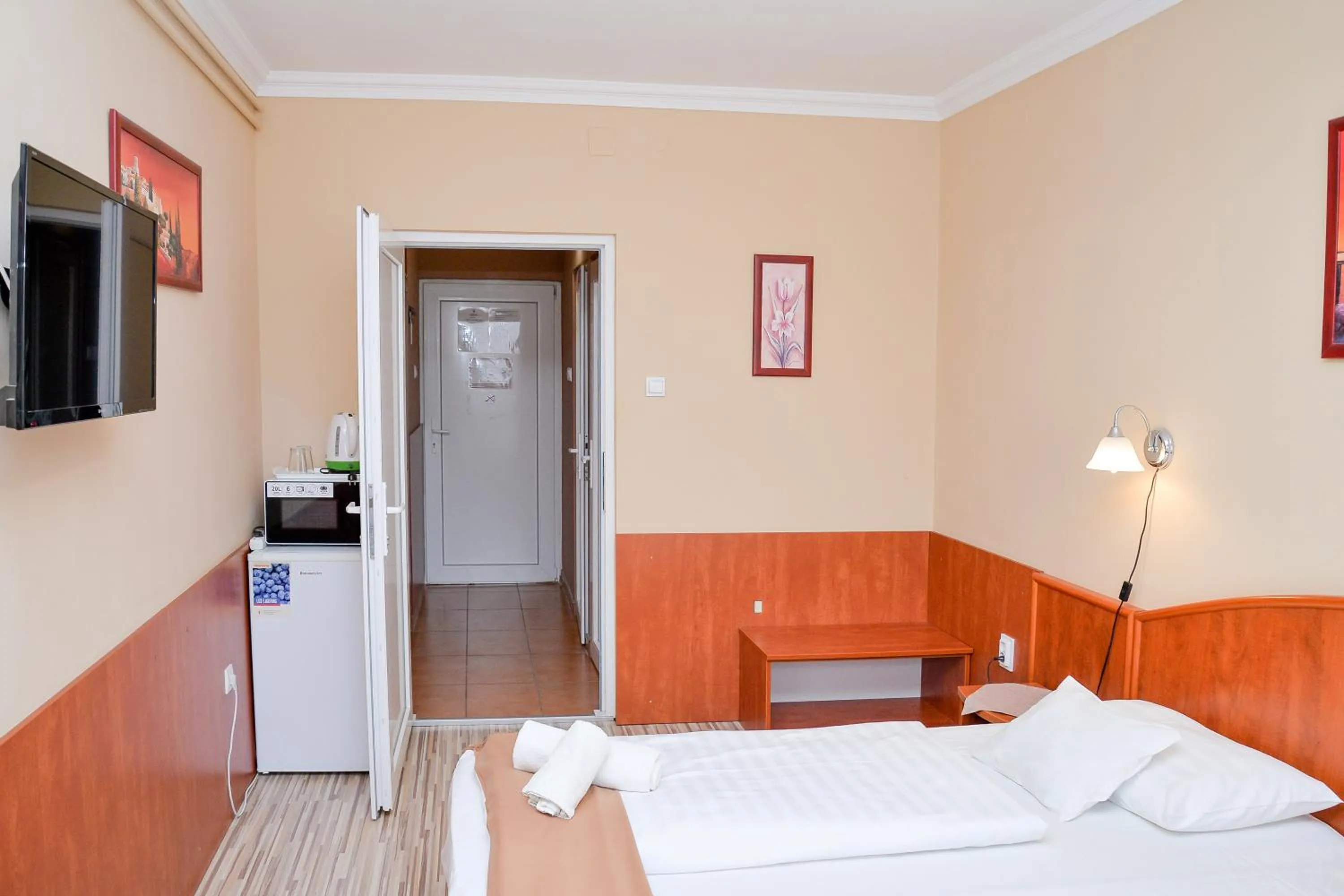 Bed in Major Panzió és Étterem