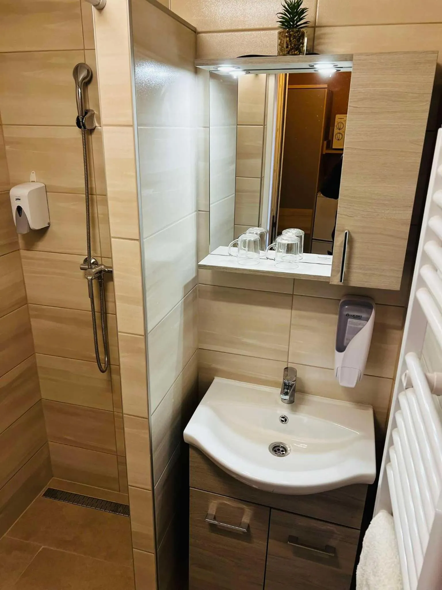 Major Panzió és Étterem