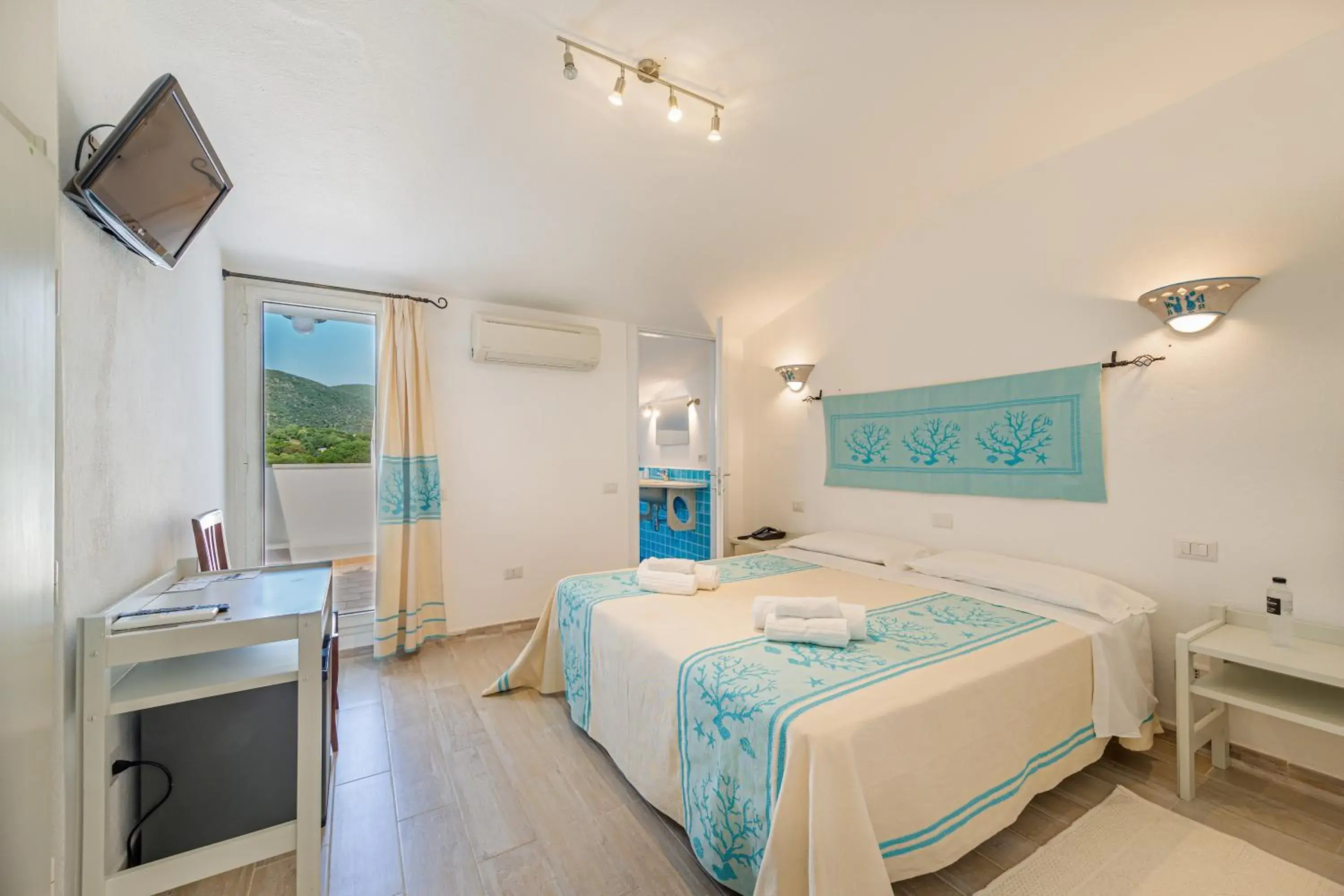 Double or Twin Room - single occupancy in Hotel Le Mimose Double or Twin Room - single occupancy in Hotel Le Mimose